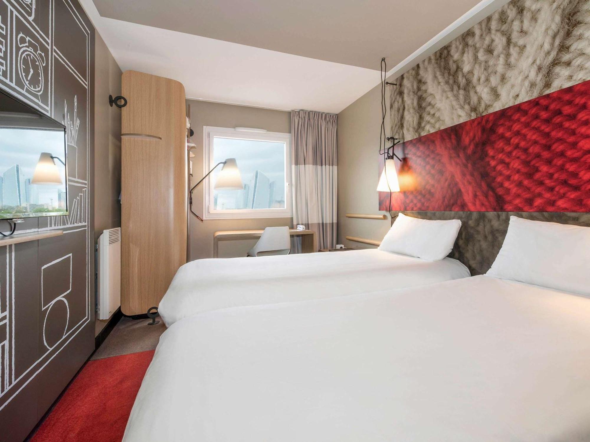 Standard Room 2 Single Beds