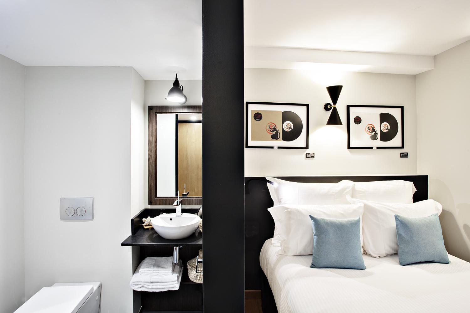 Premium Single Room