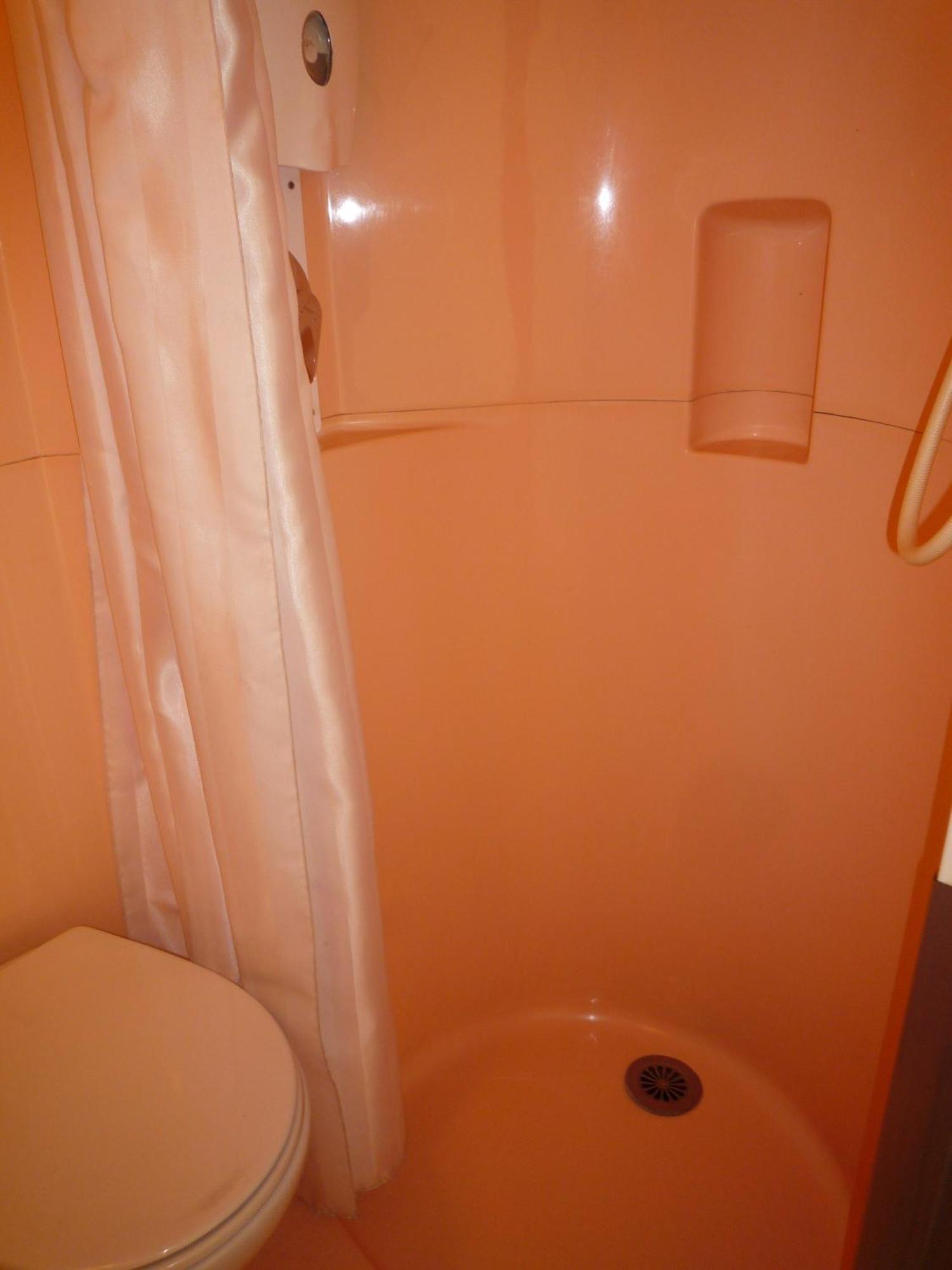 Triple Room 3 Singles Beds