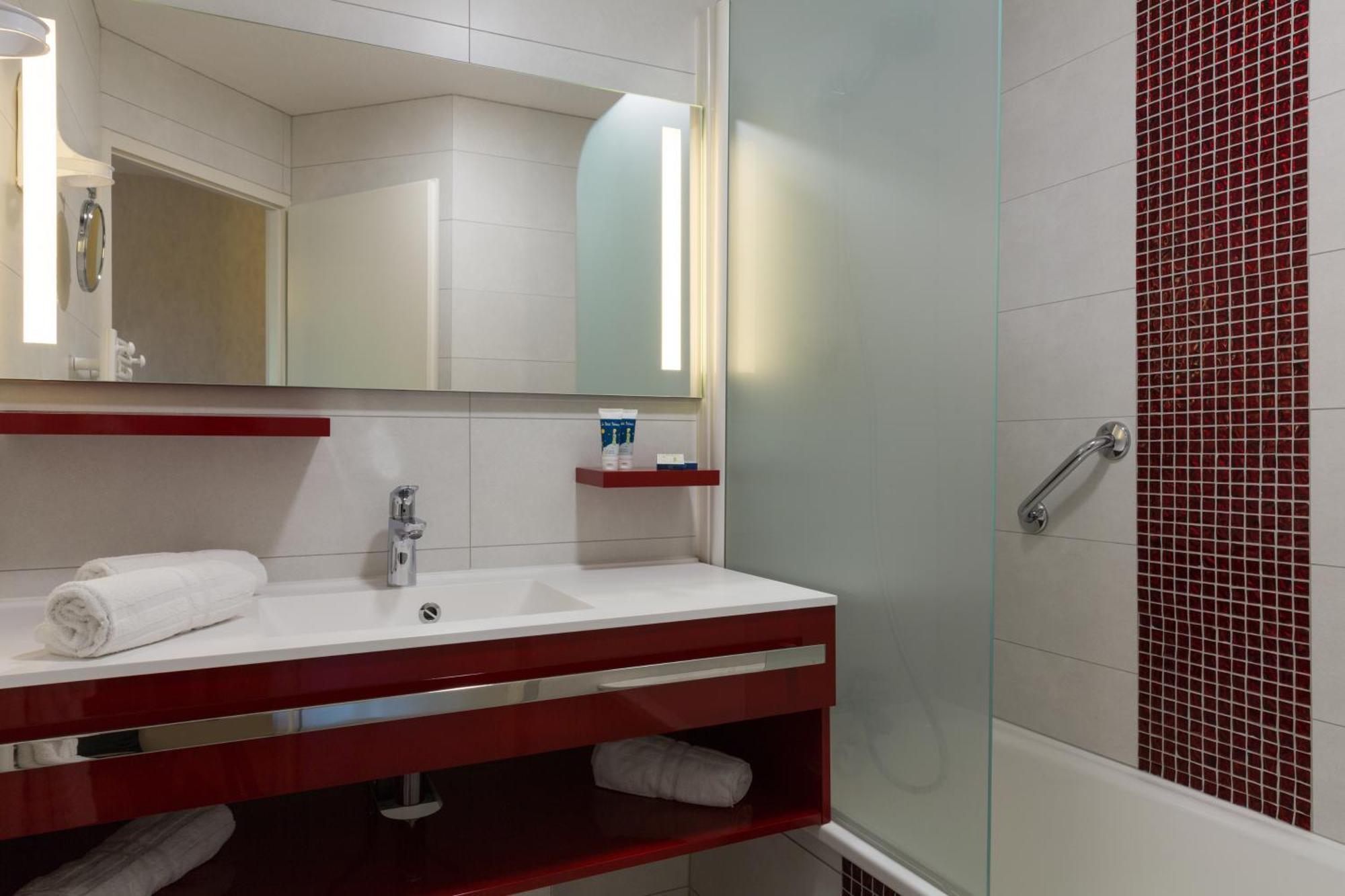 Double Room with Balcony,1640370511:JPEG