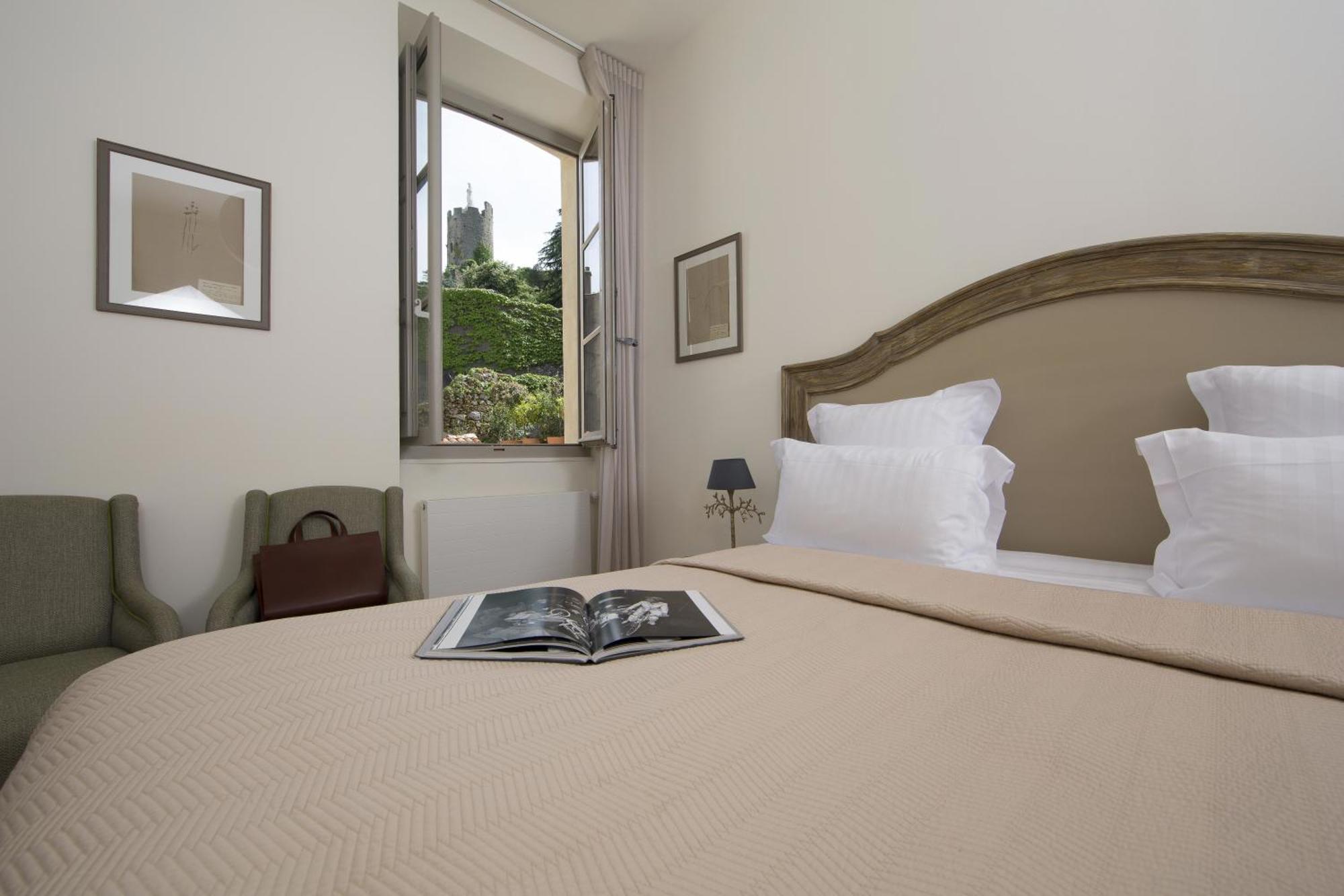 Superior Double Room,1215240841:JPEG