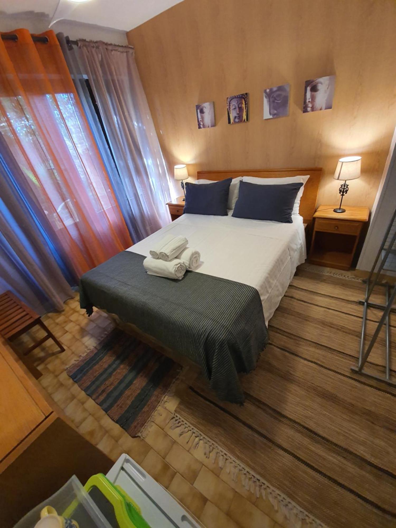 Double Room Private Bathroom