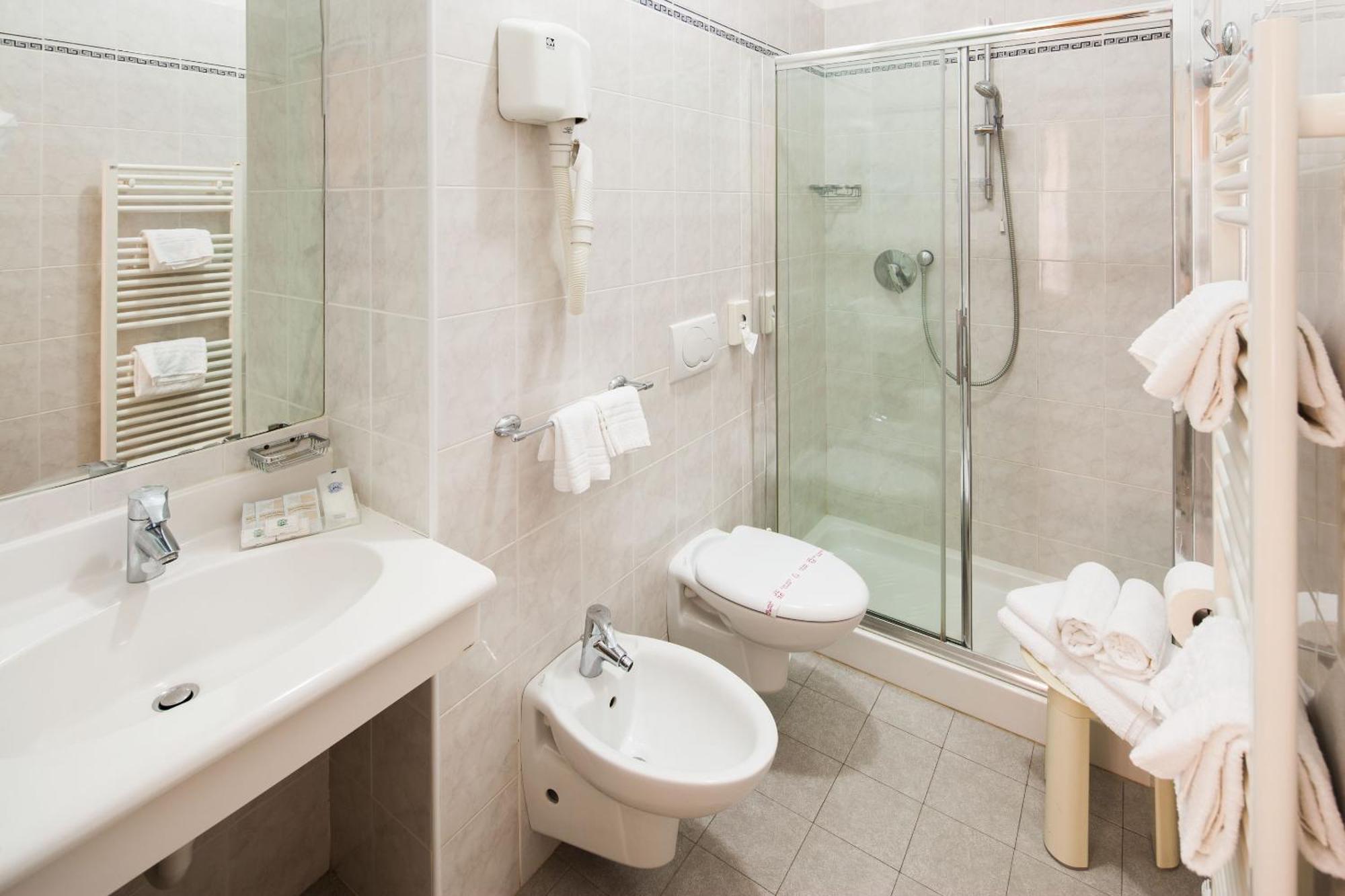 Double or Twin Room Balcony