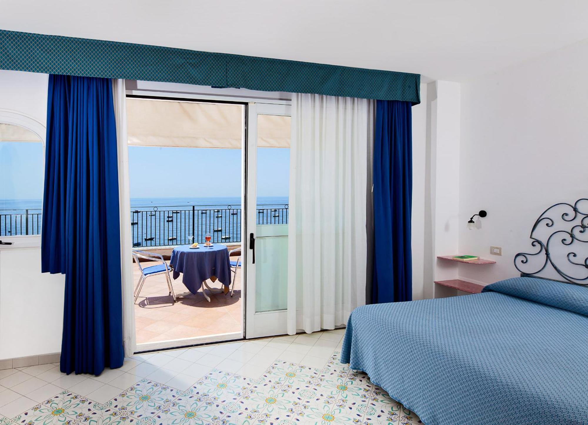 Superior Double Room Sea View