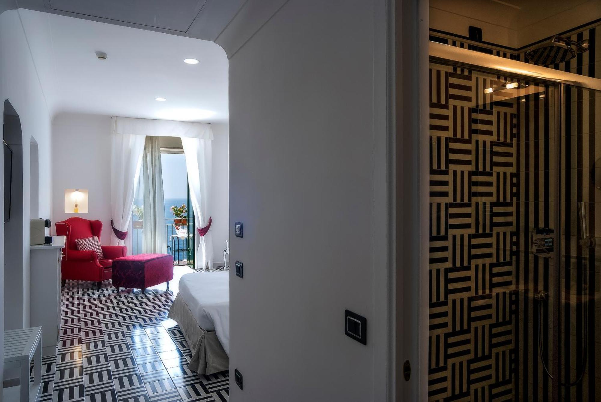 Deluxe Double Room Sea View
