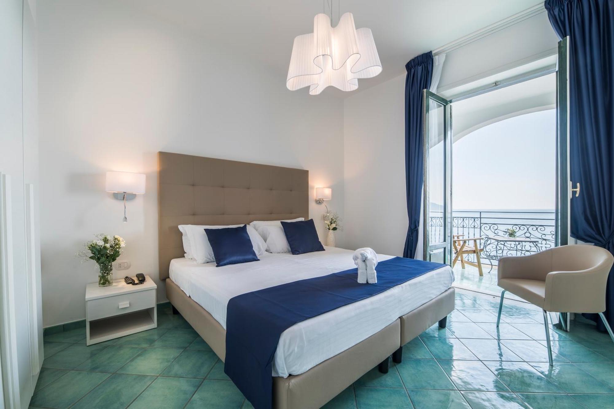 Family Room Sea View