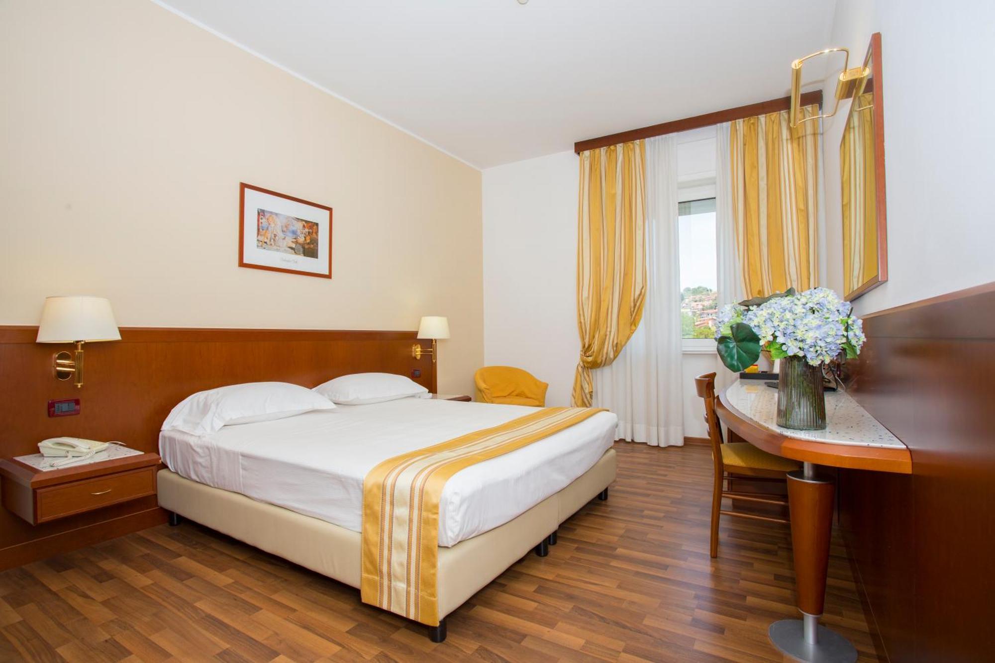 Double Room,1216159651:JPEG