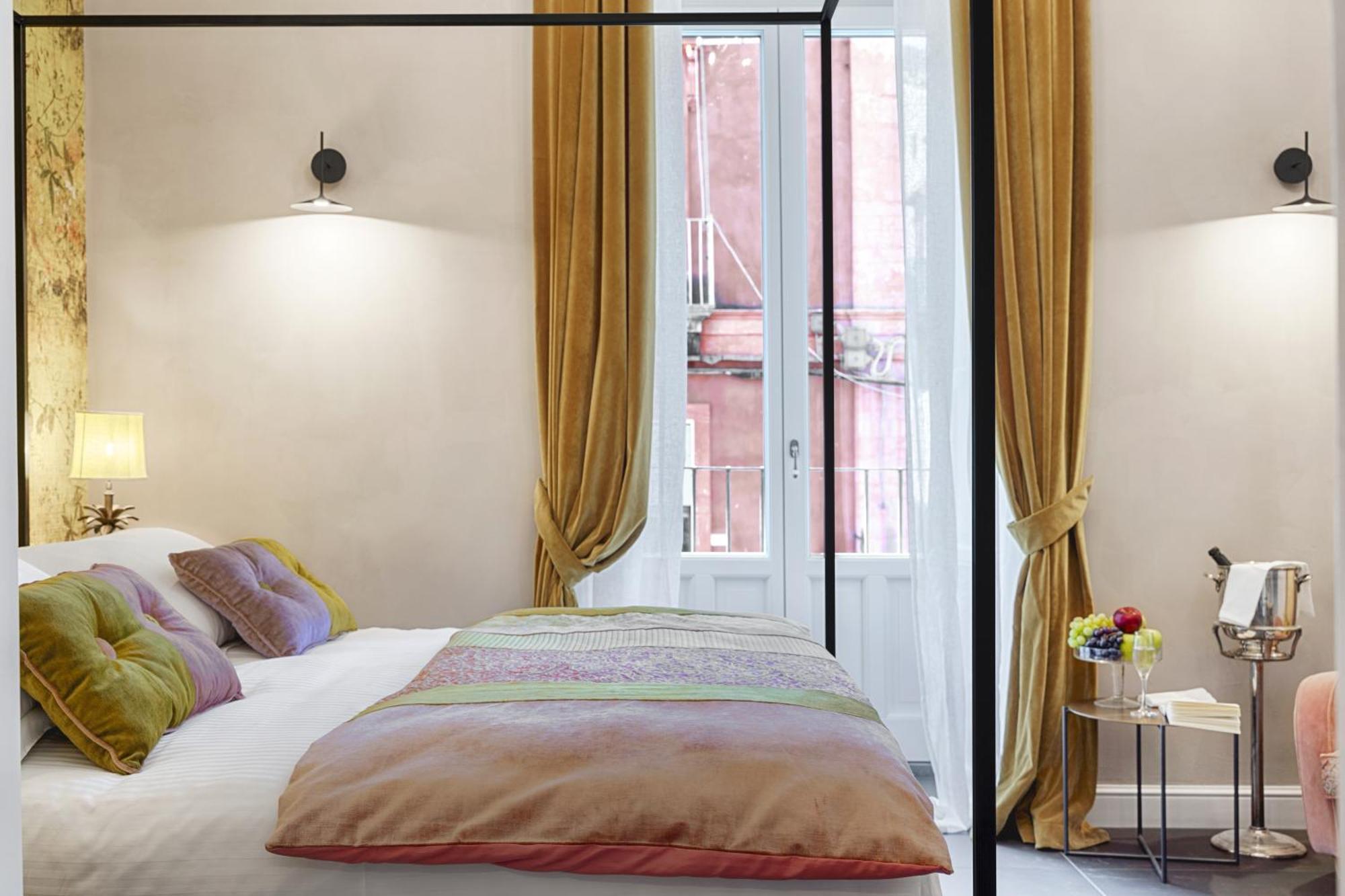Deluxe Double Room Balcony historic center view