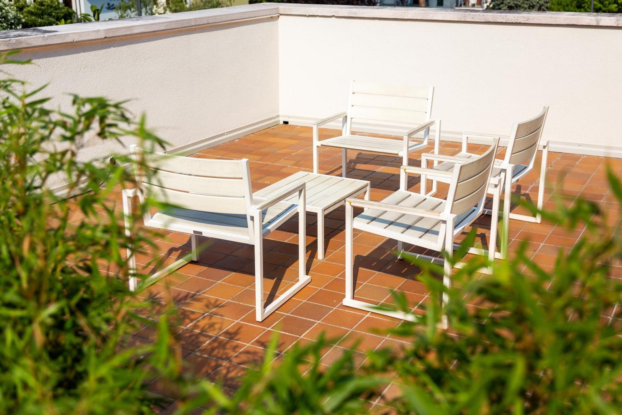 Double Room Terrace Jacuzzi