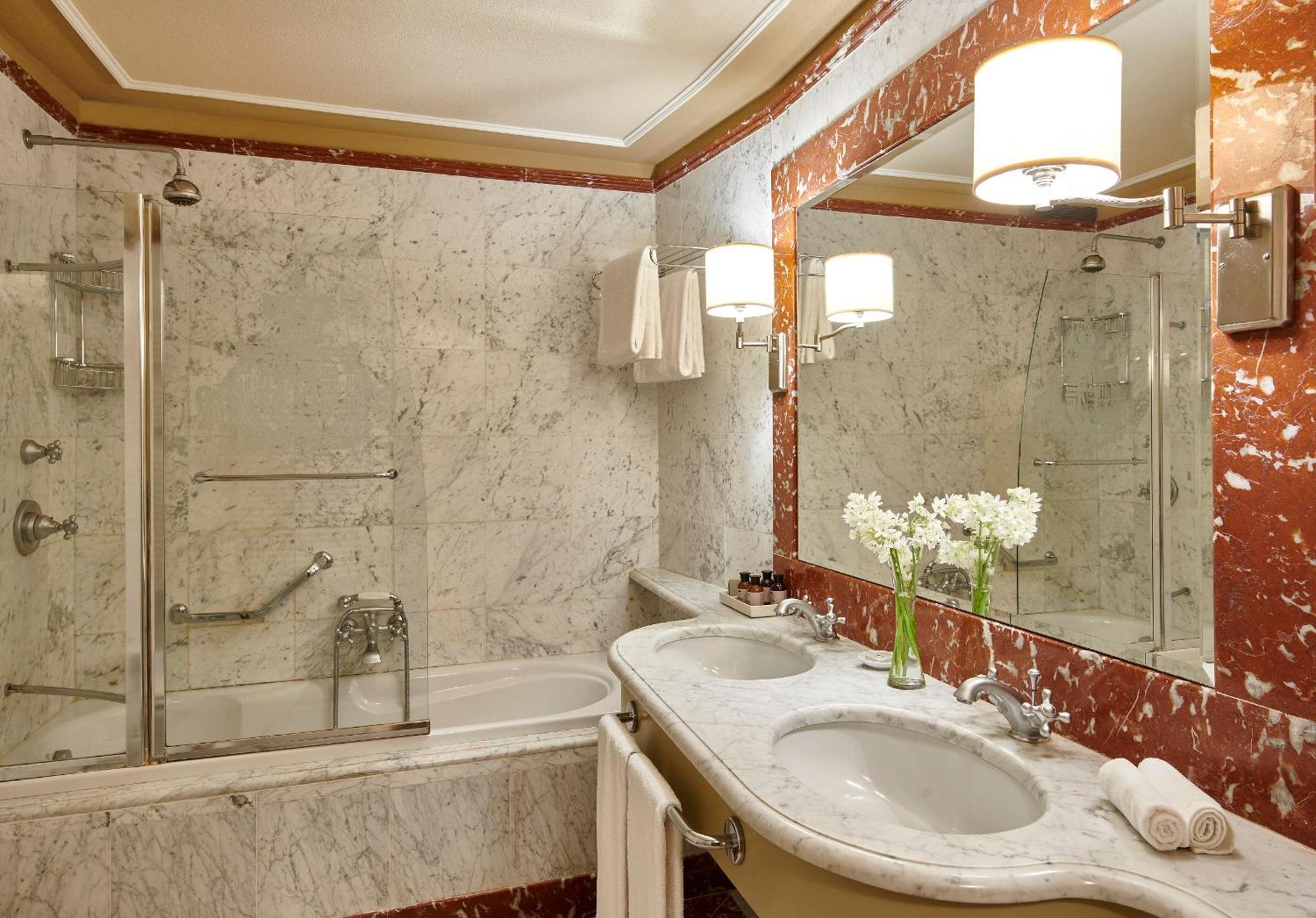 Exclusive Junior Suite