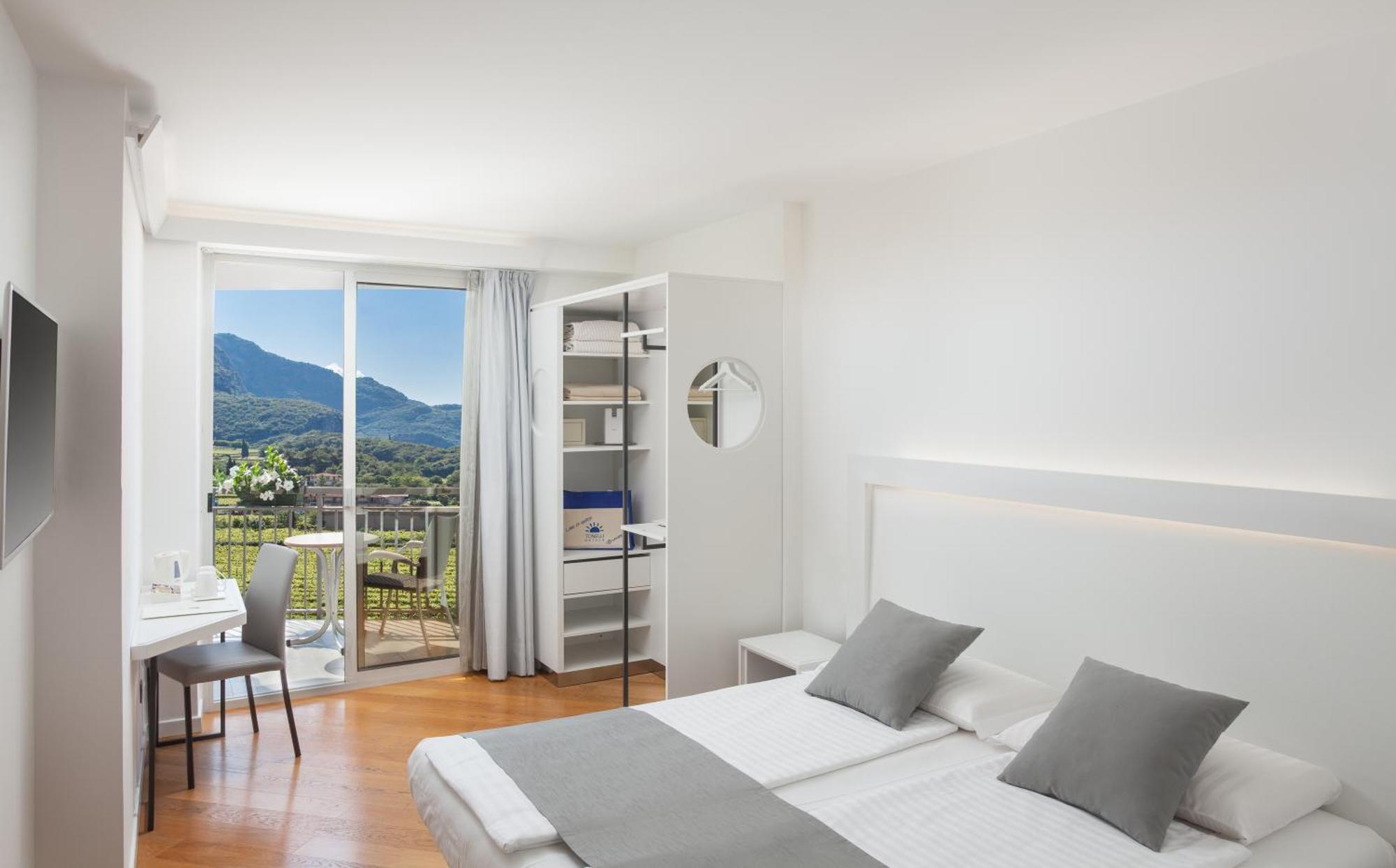 Superior Double or Twin Room with Balcony,1216273078:JPEG