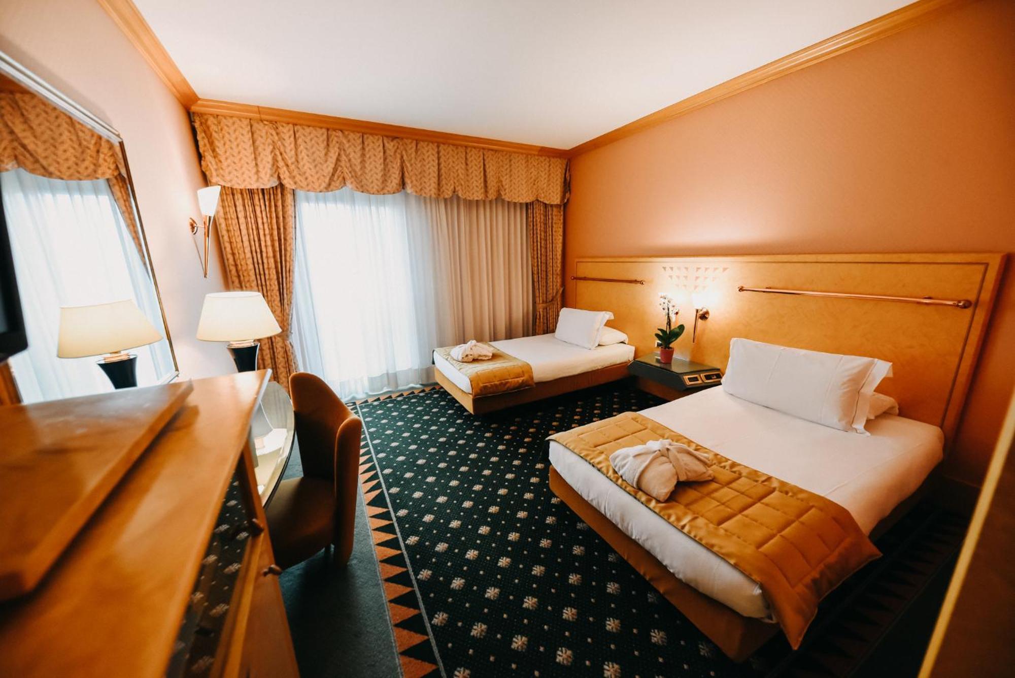 Twin Room,1086922195:JPEG