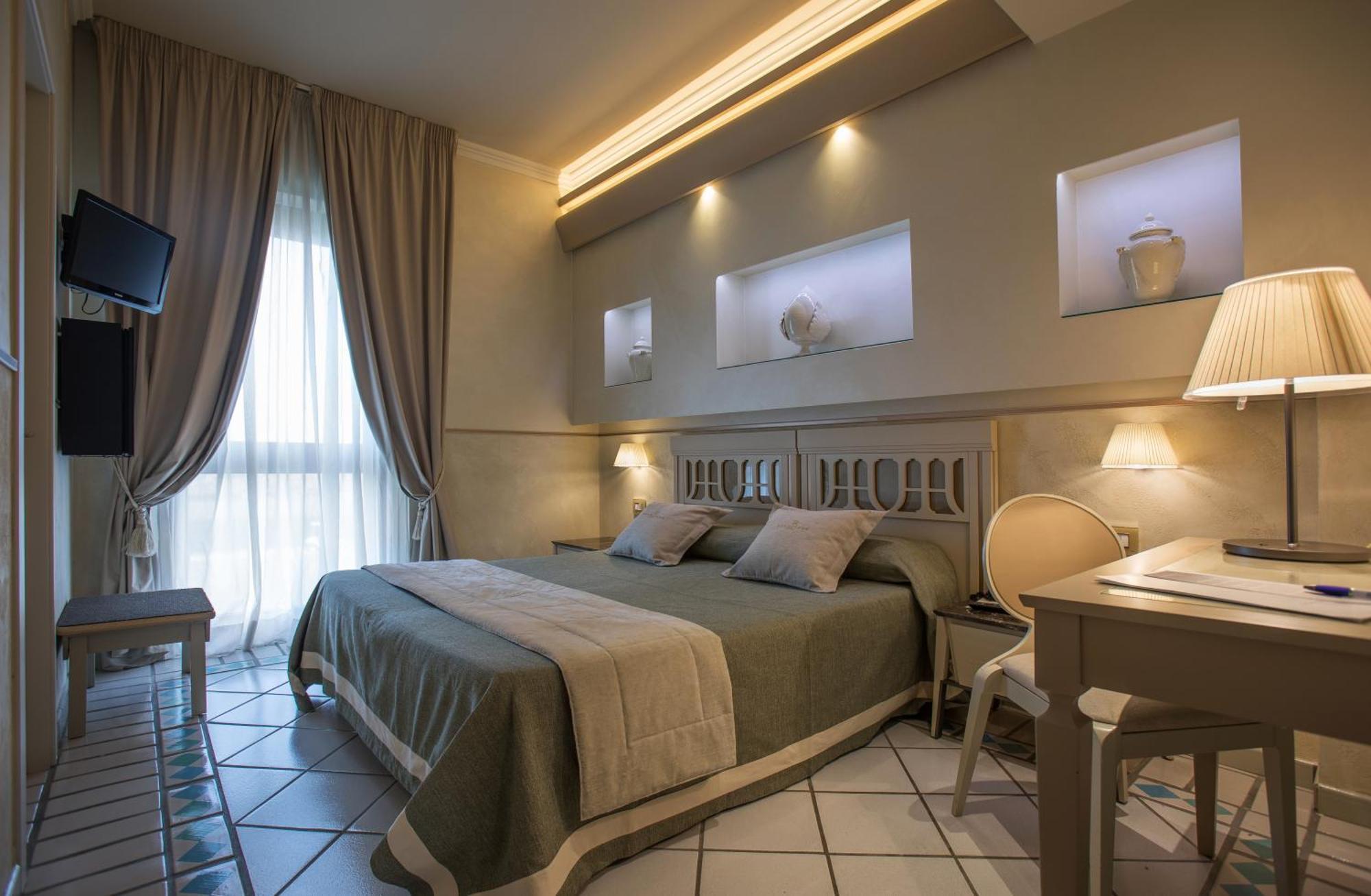 Classic Double or Twin Room