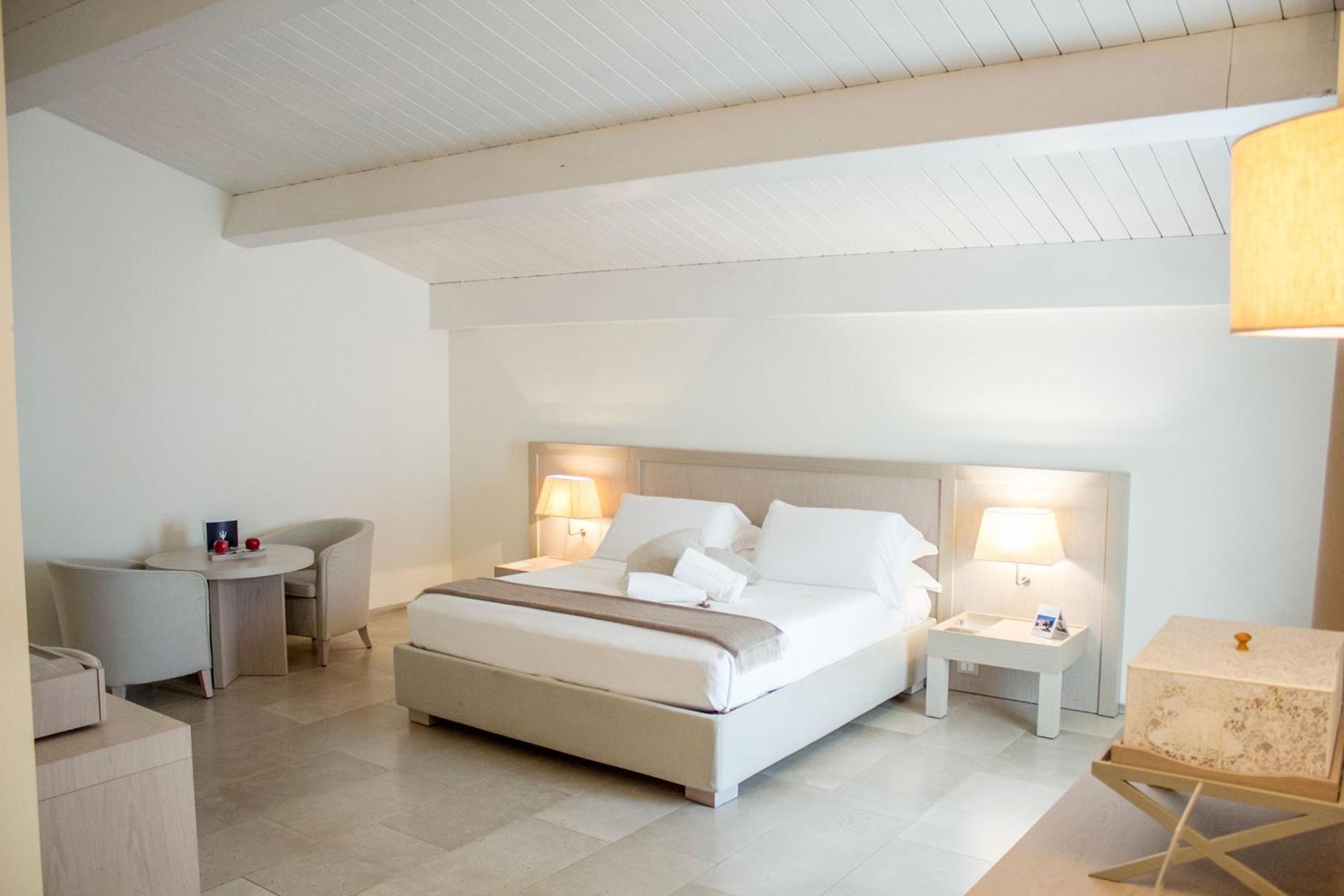 Suite with Terrace,339769174:JPEG