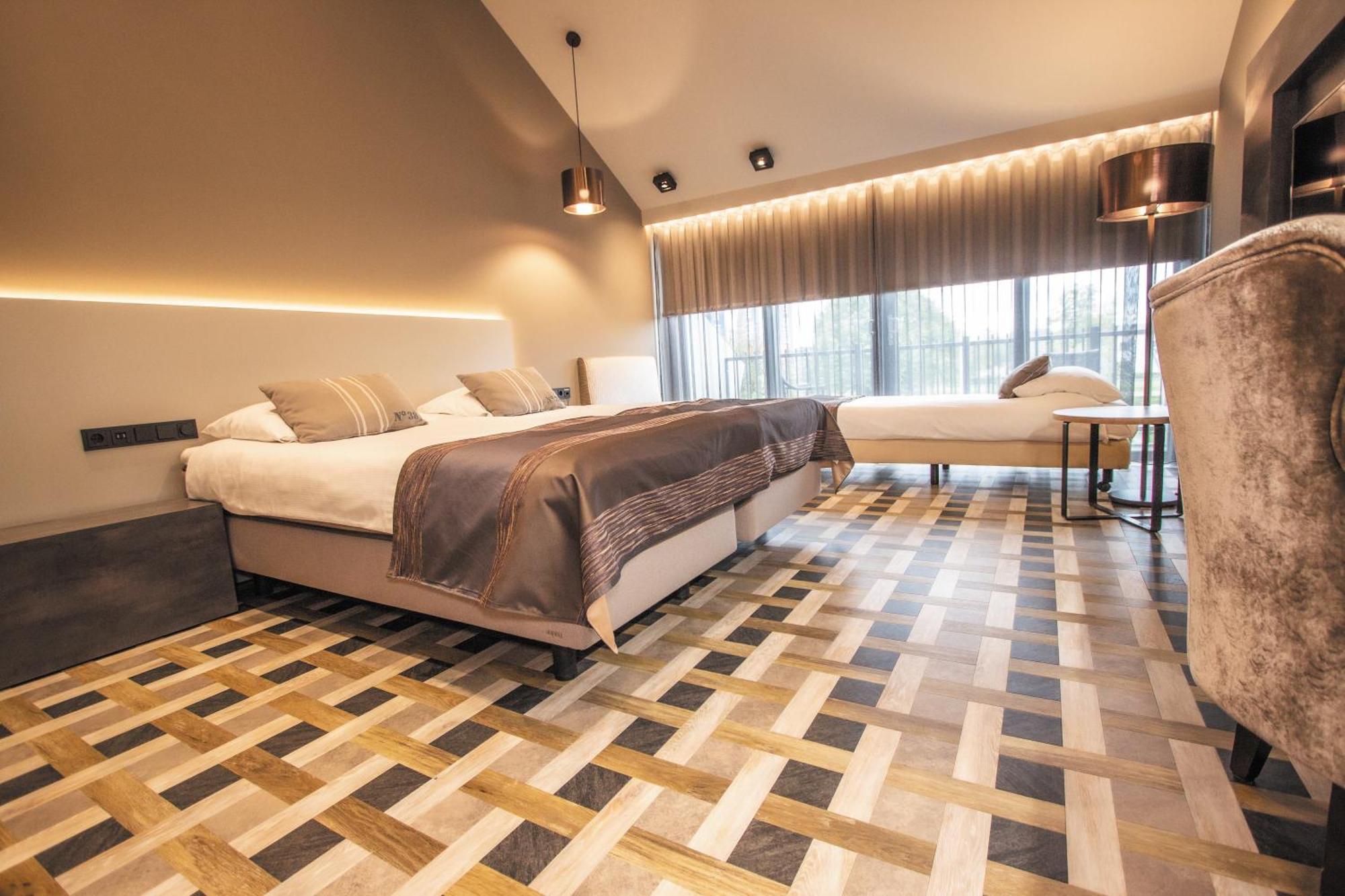 Triple Room Three Single Beds Non-Smoking