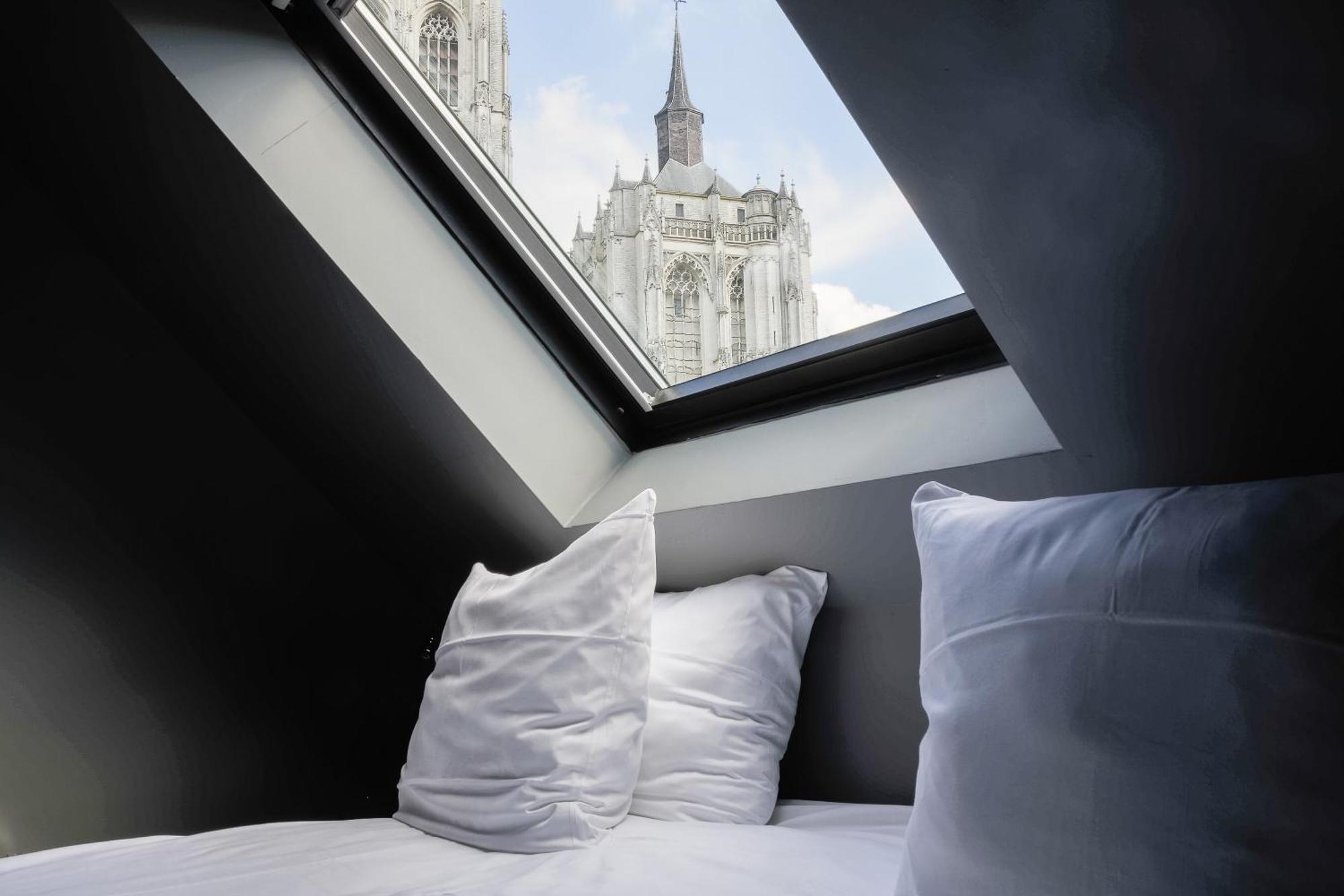 Comfort Room Bath & Cathedral Tower View