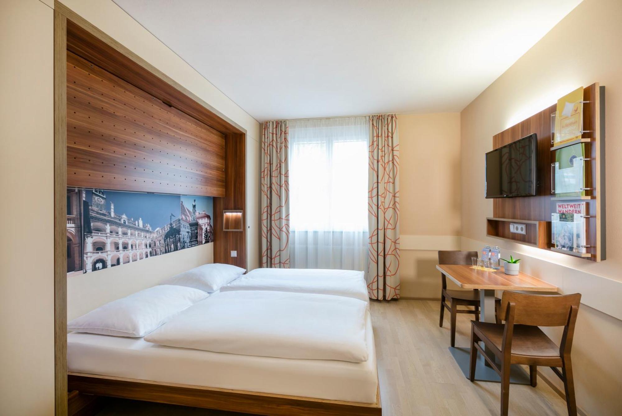 Classic Double Room
