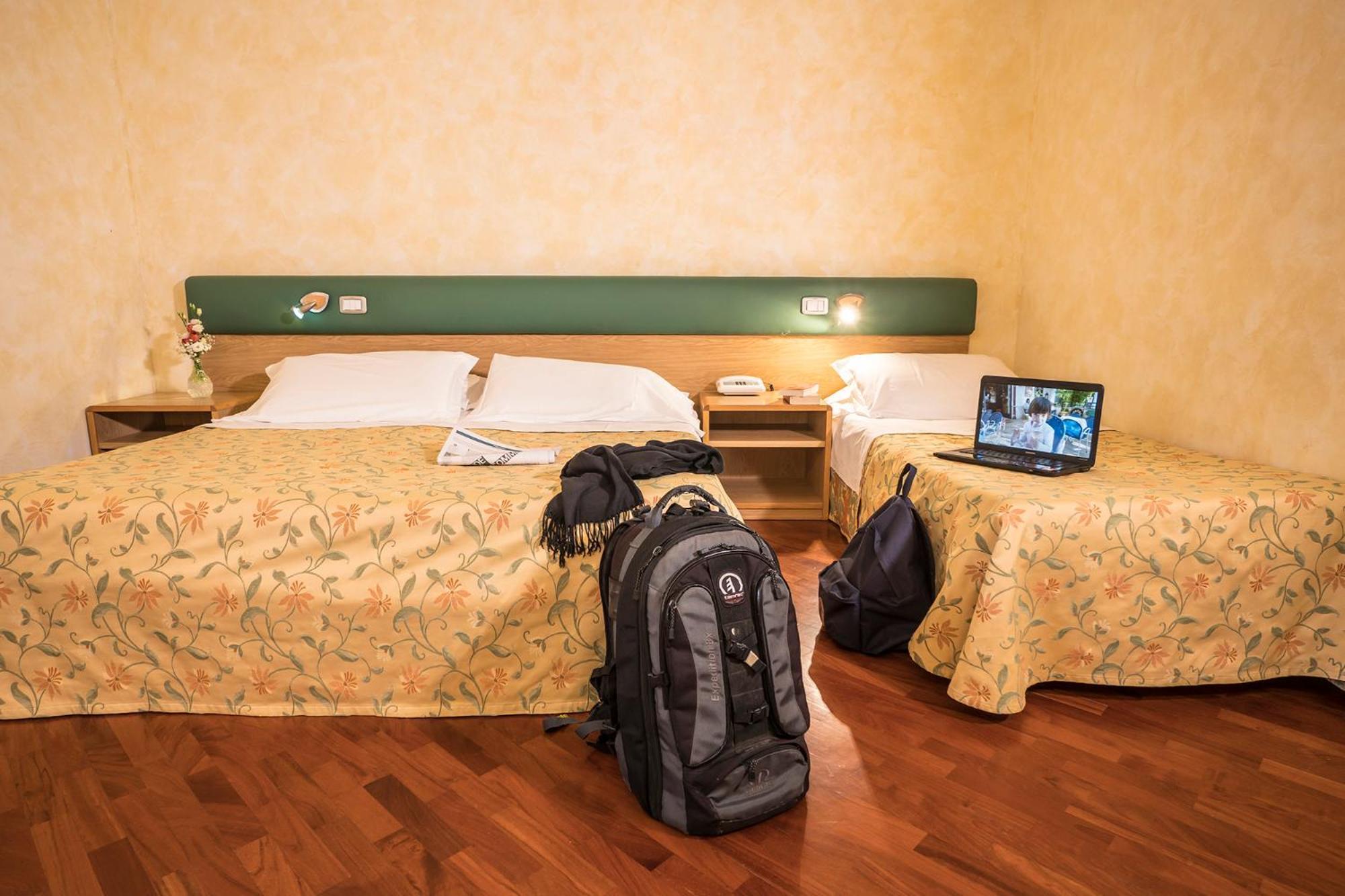 Classic Triple Room