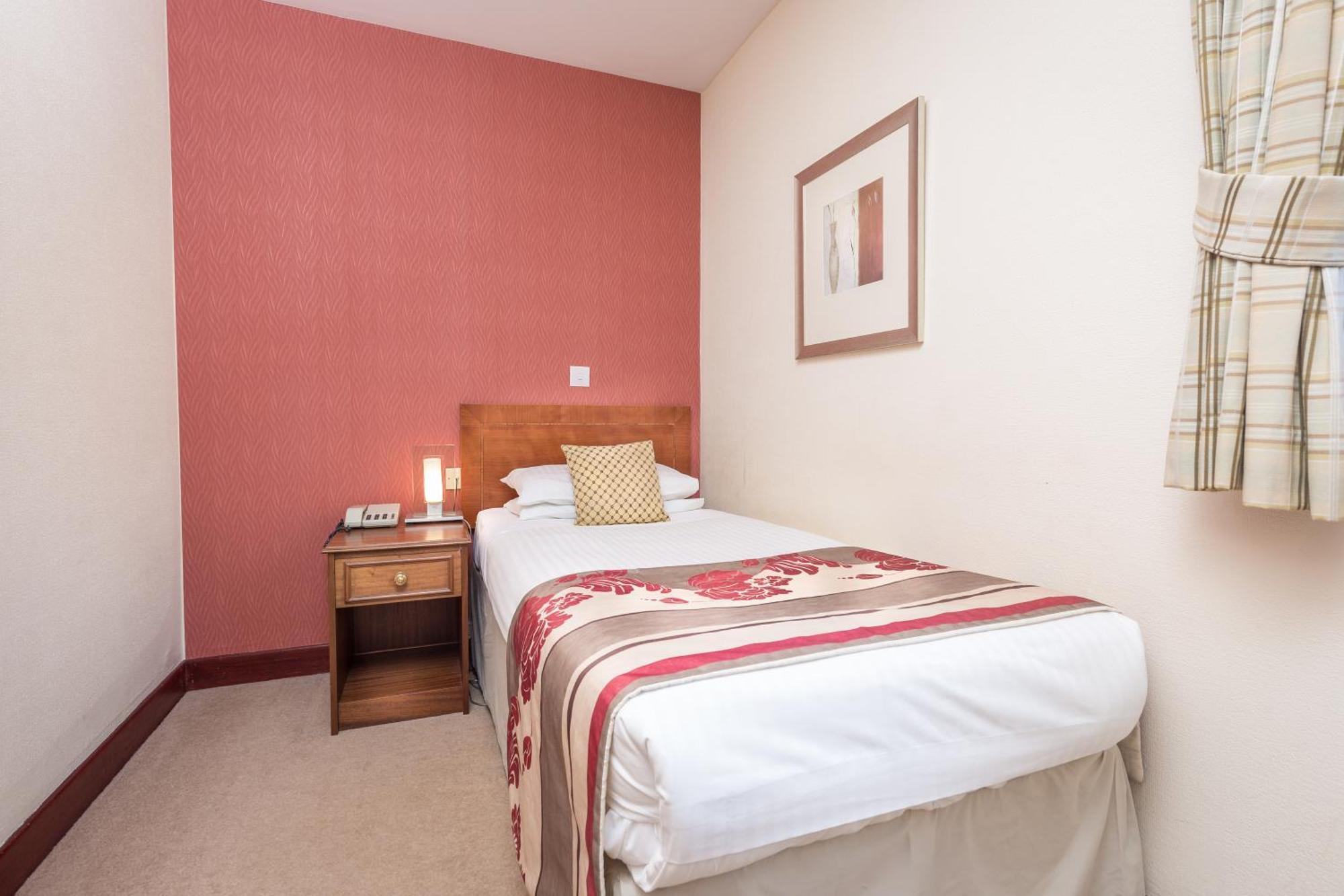Single Room,1280092015:JPEG