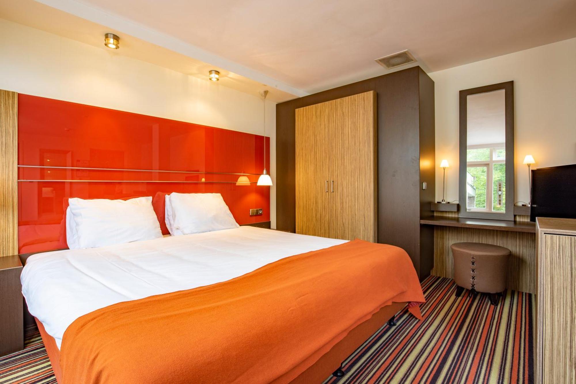 Junior Suite,1706431111:JPEG