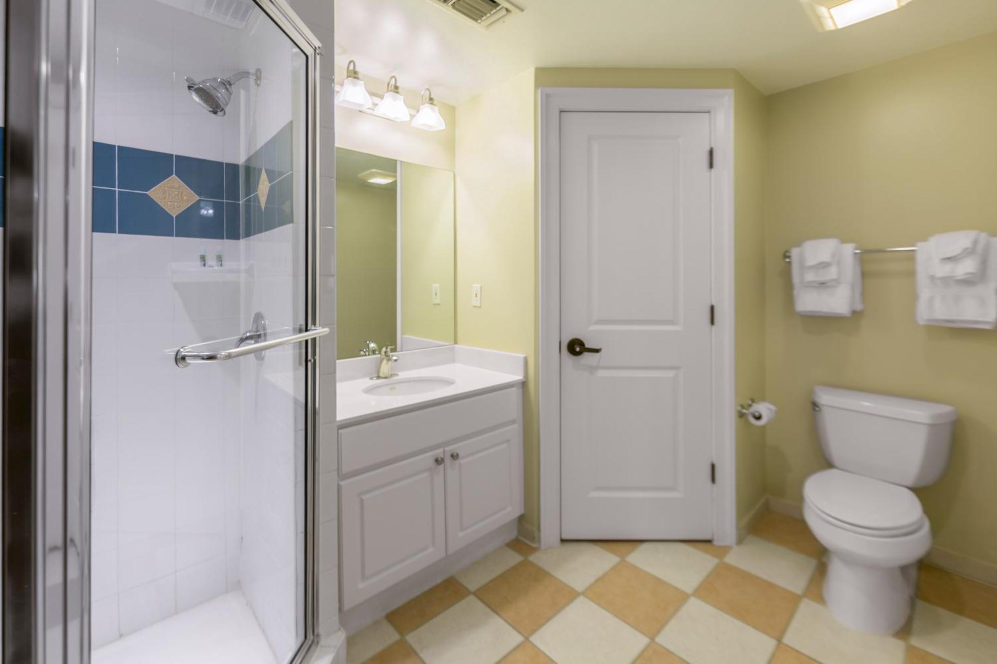Queen Suite