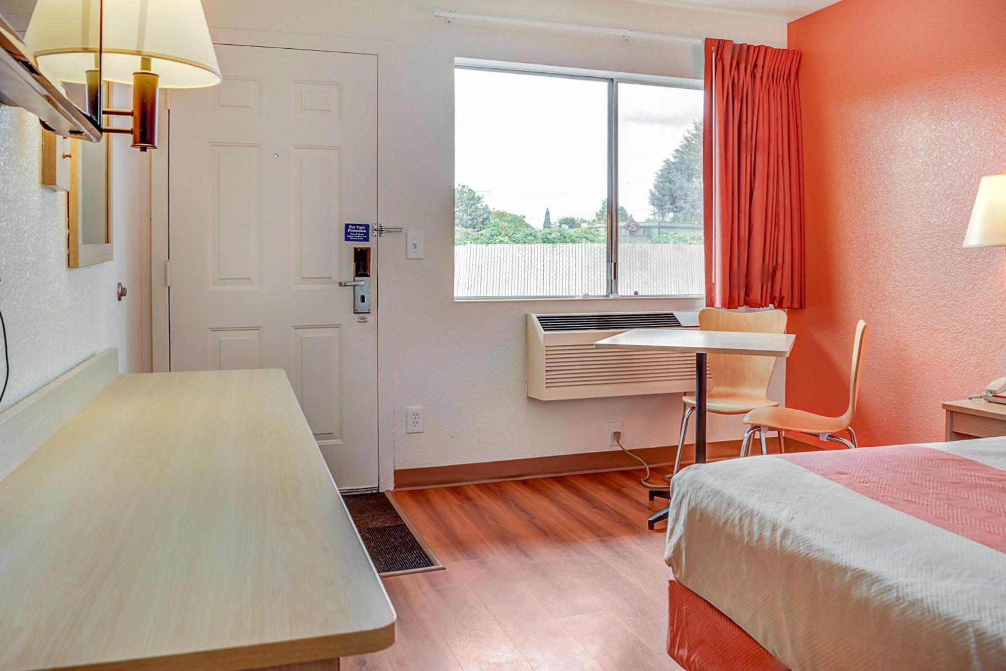 Queen Room Disability Access