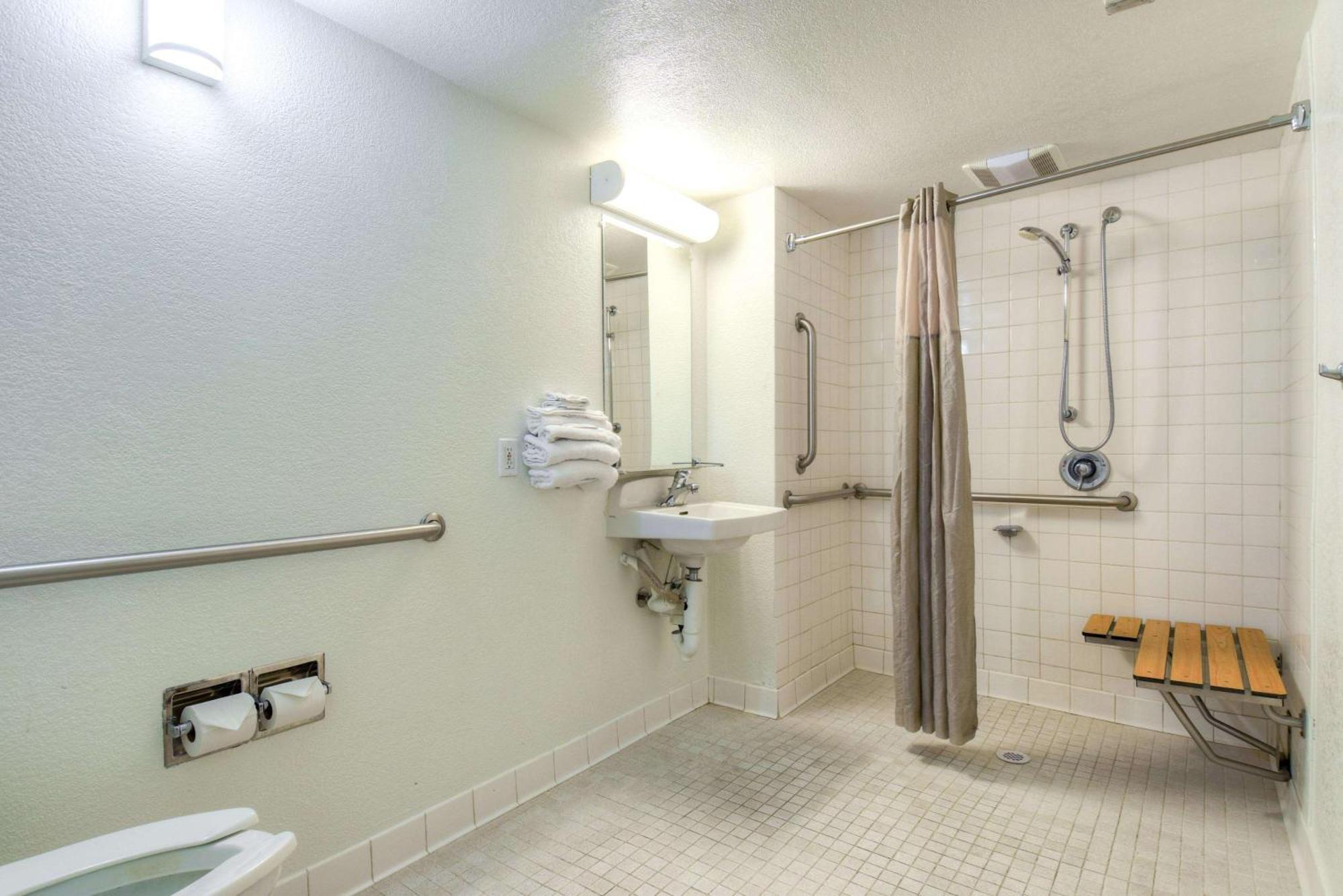 Queen Room Disability Access