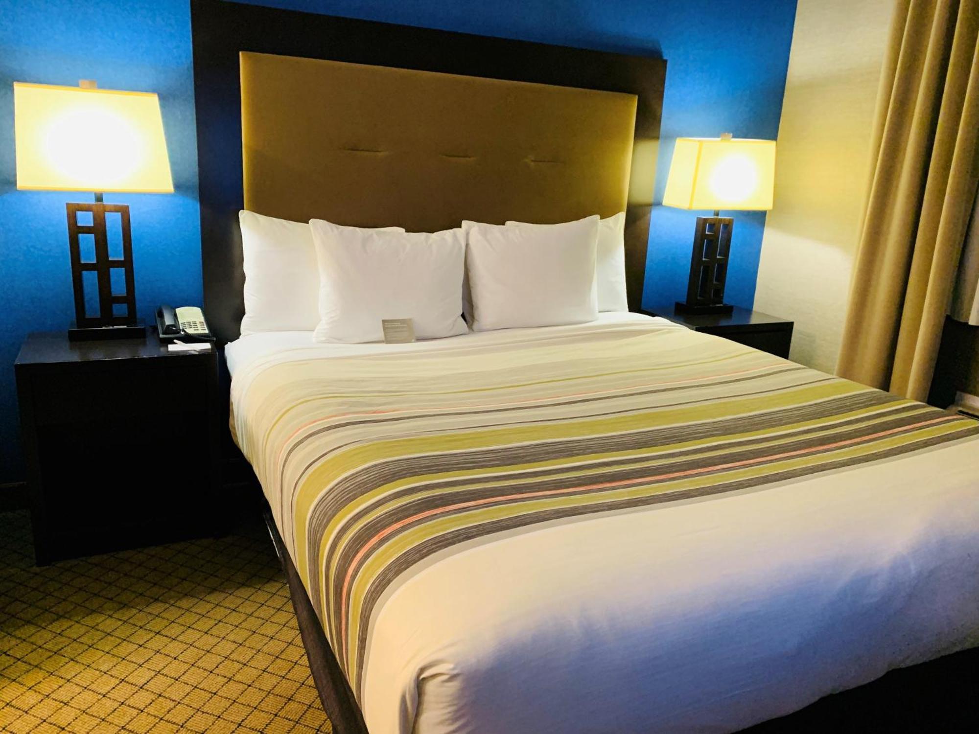 Guest King Room