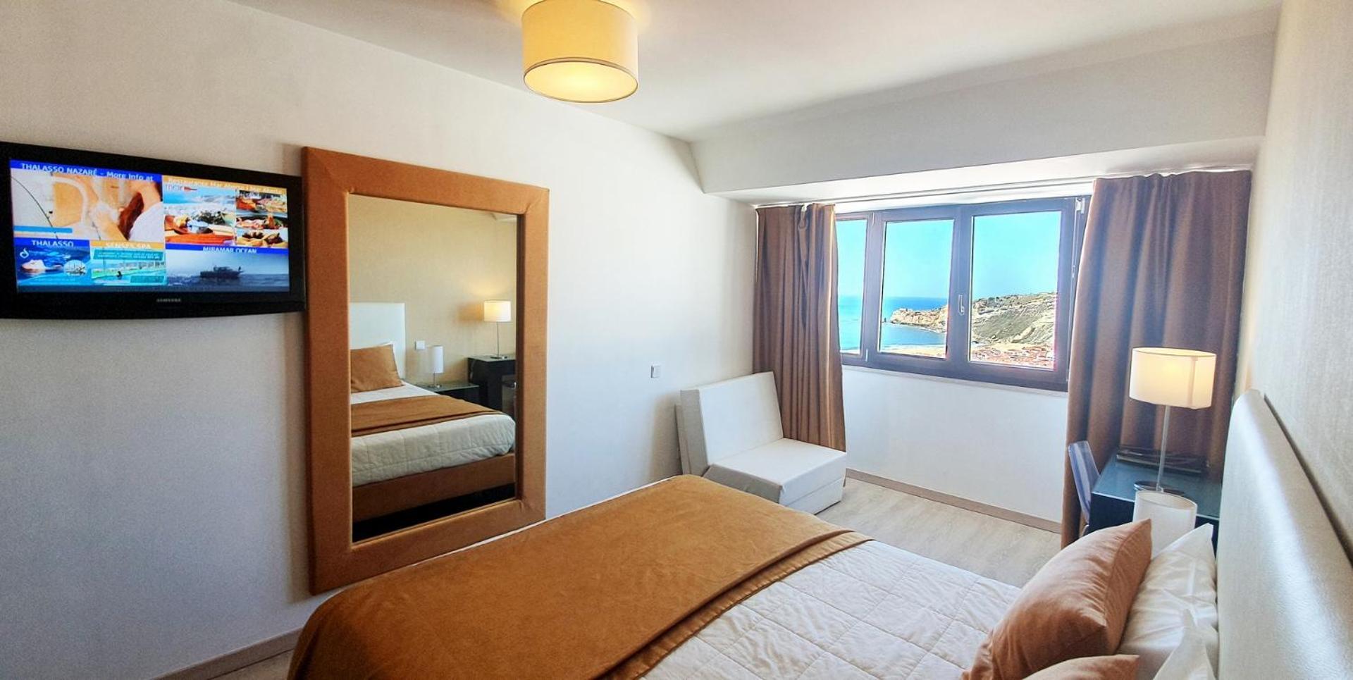 Double or Twin Room Sea View
