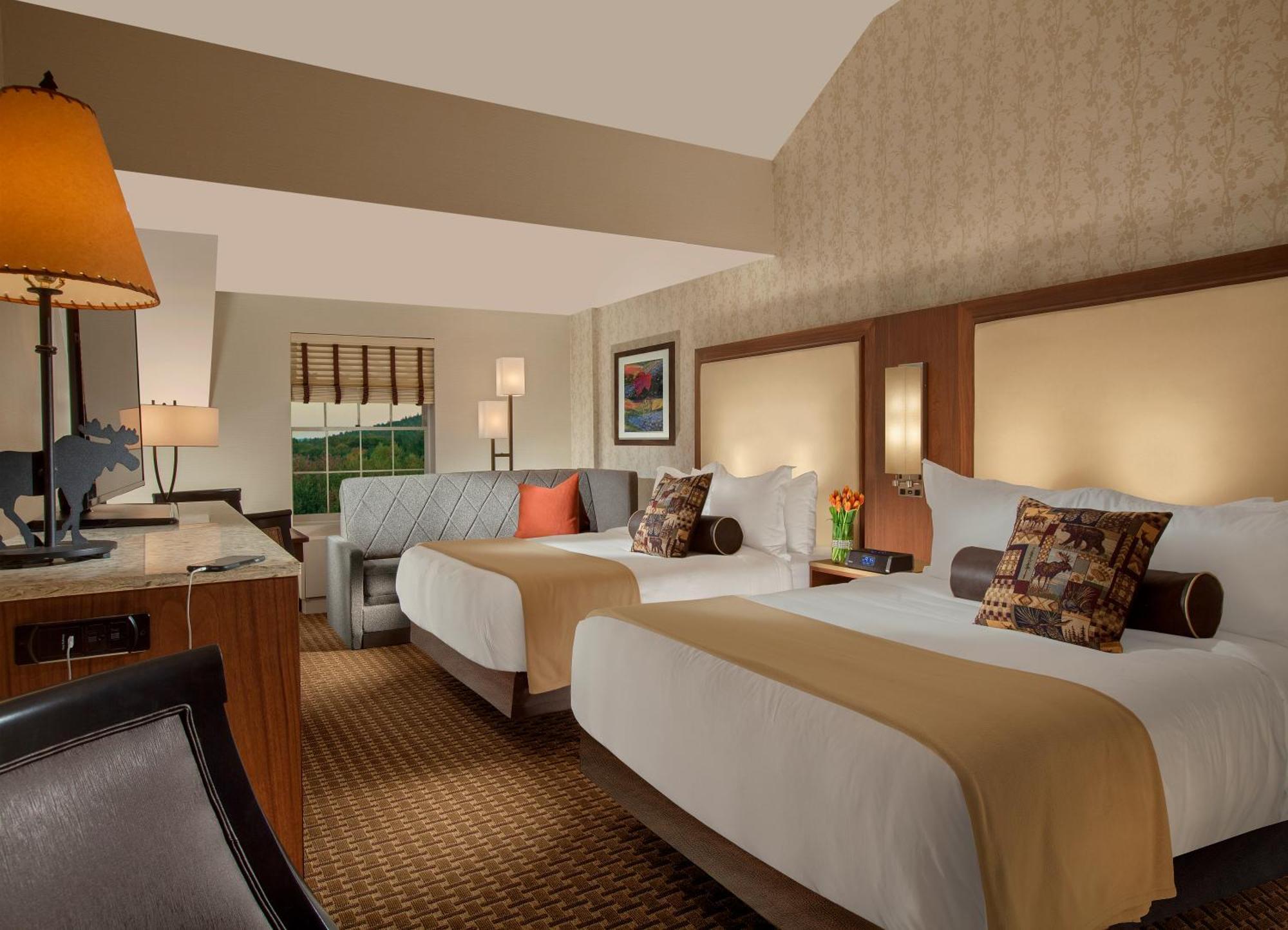 Queen Room Two Queen Beds
