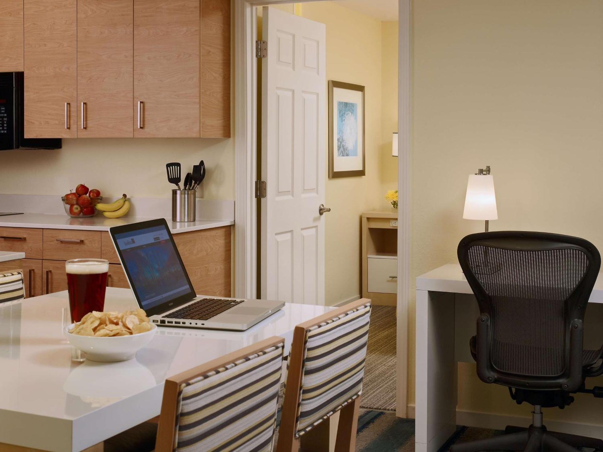 Two-Bedroom Suite Two Kings