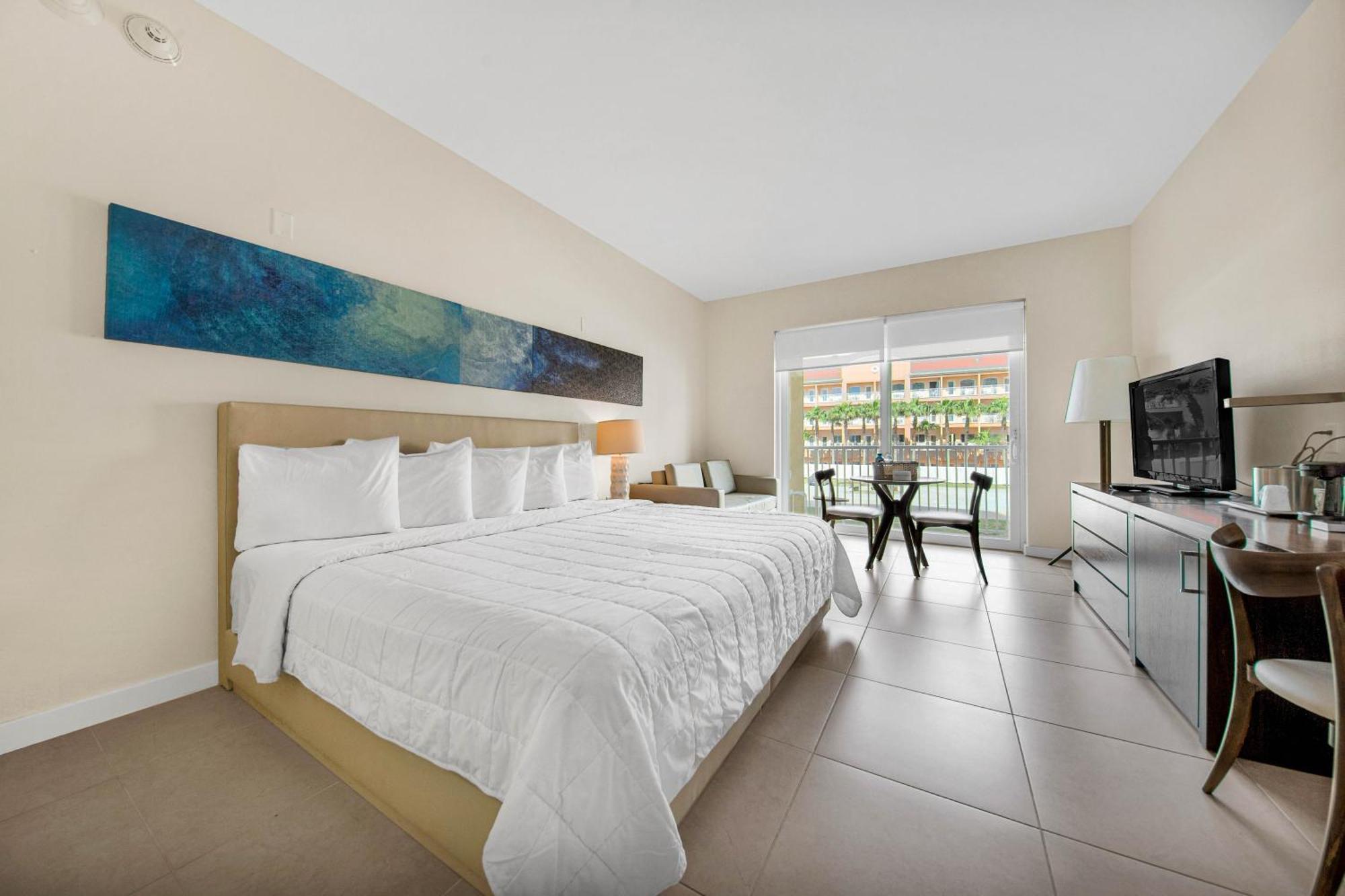 Deluxe Two Double Beds