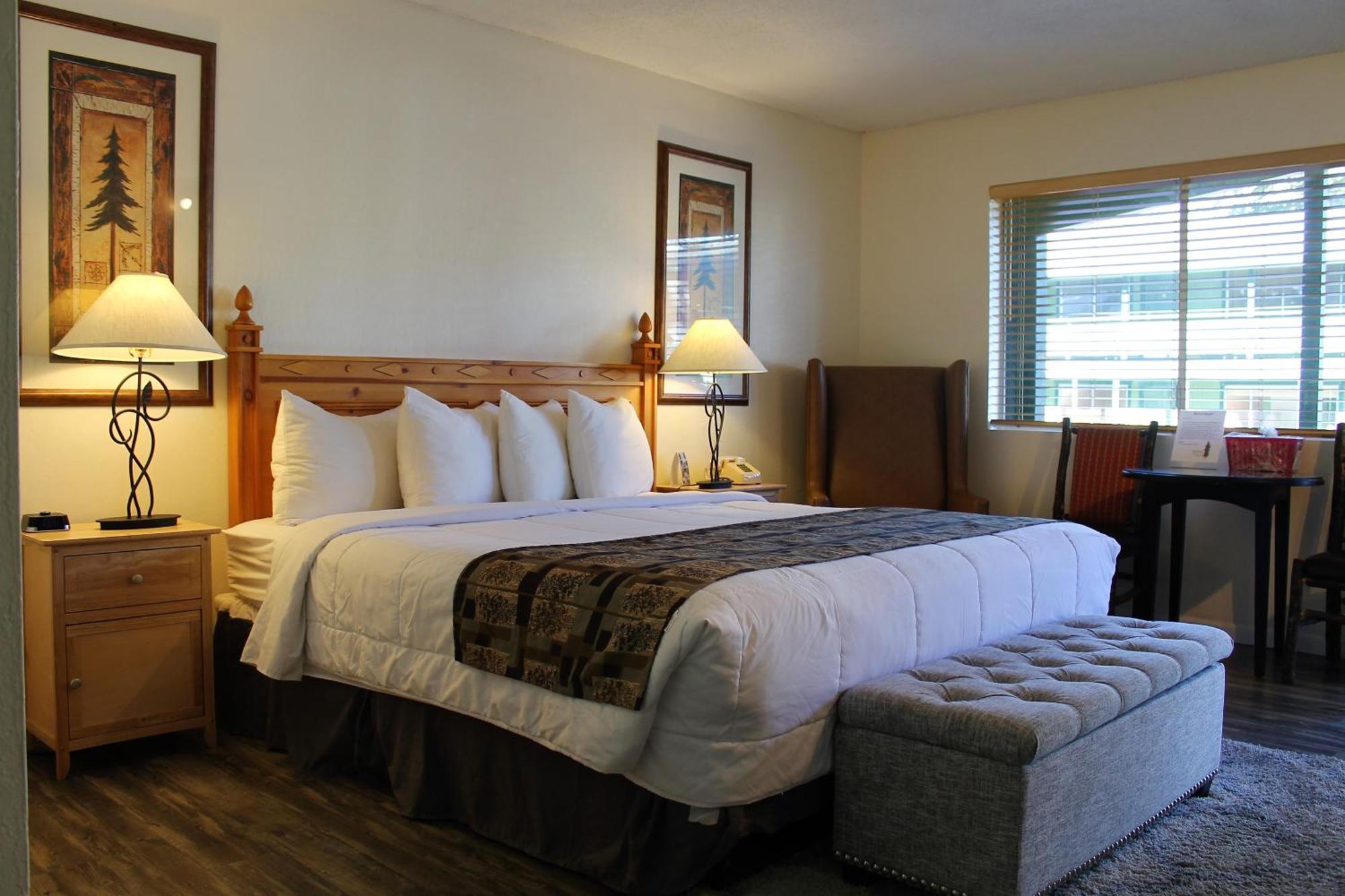 Standard King Room