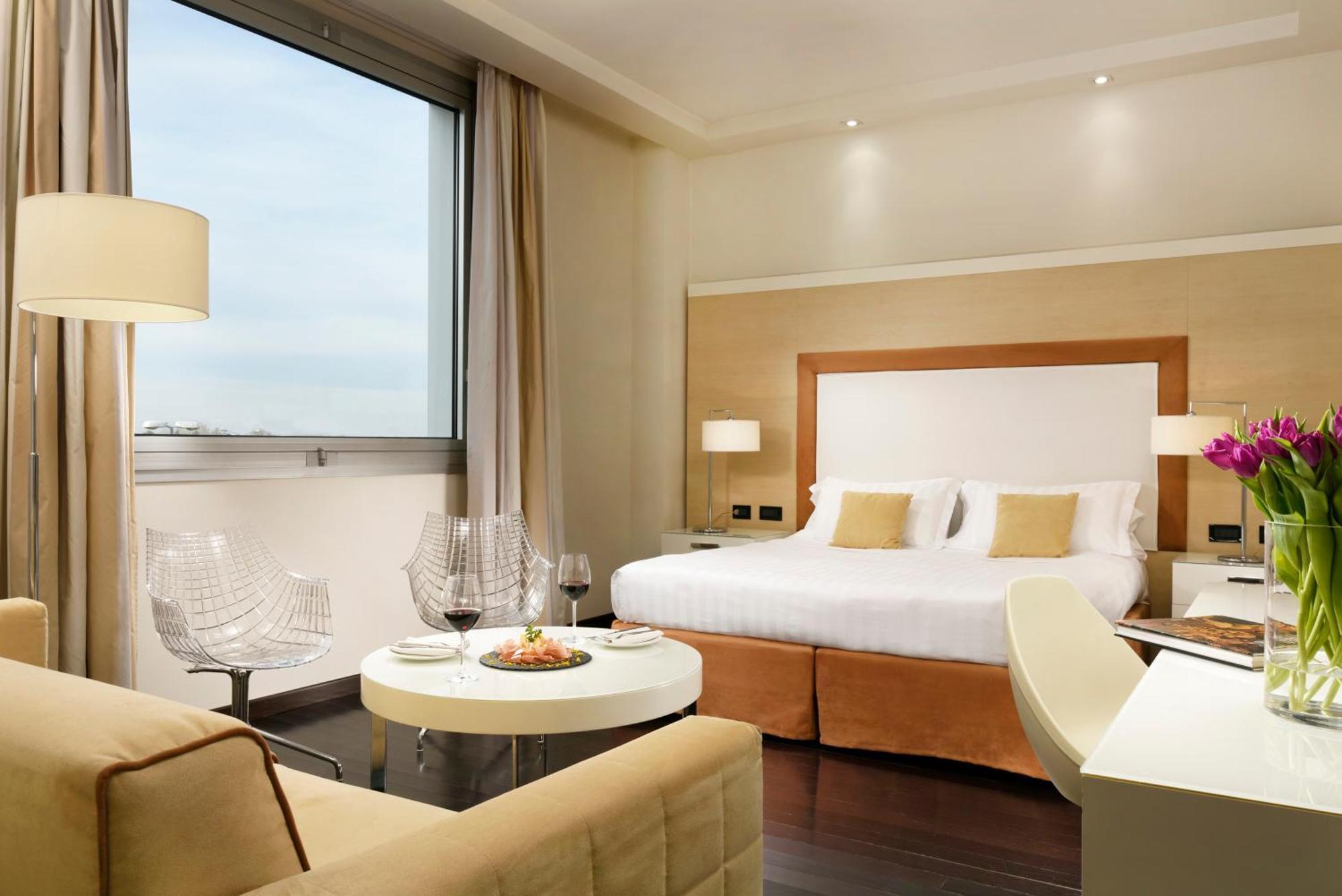 Deluxe Quadruple Room