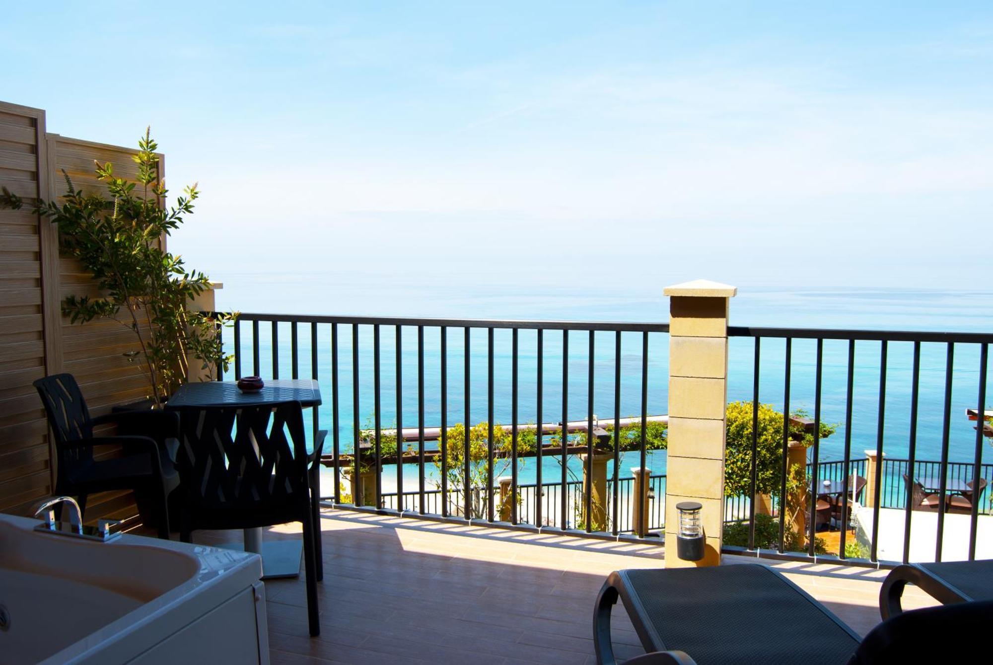 Deluxe Double Room Sea View