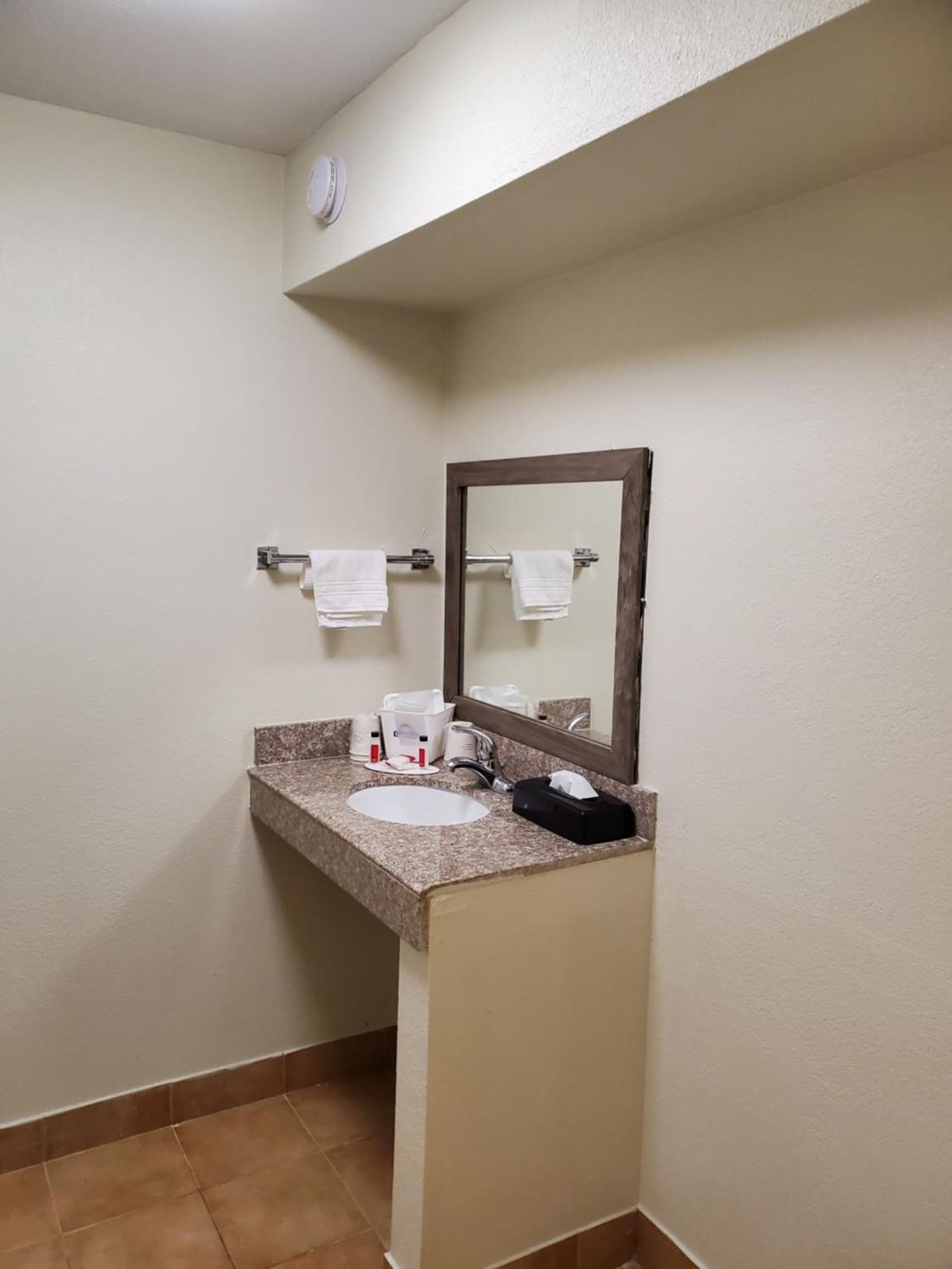 King Room Disability Access or Non-Smoking