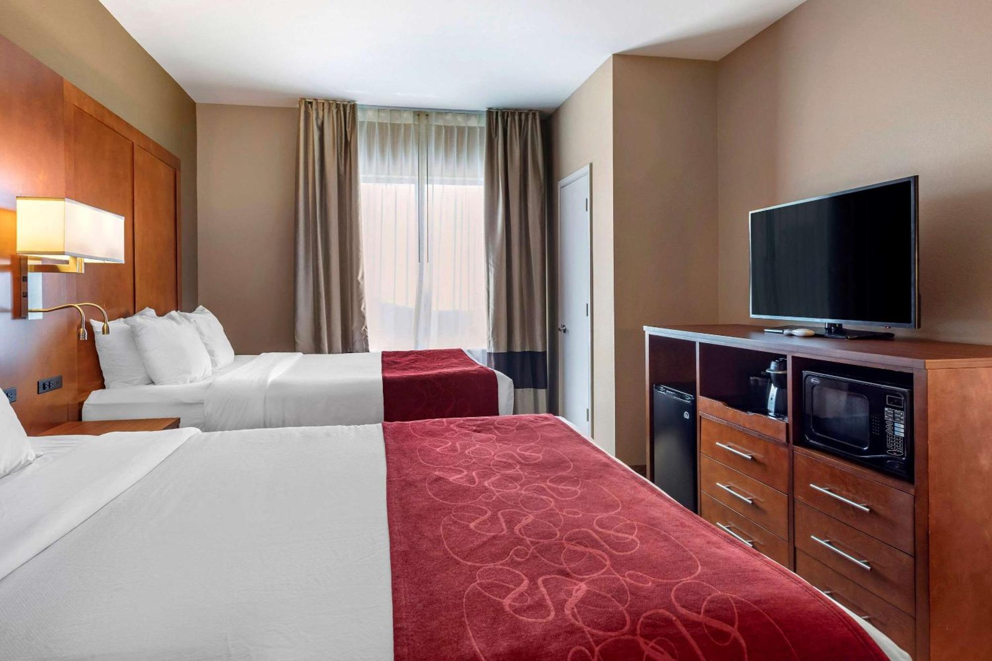 Queen Suite Two Queen Beds Accessible or Non-Smoking