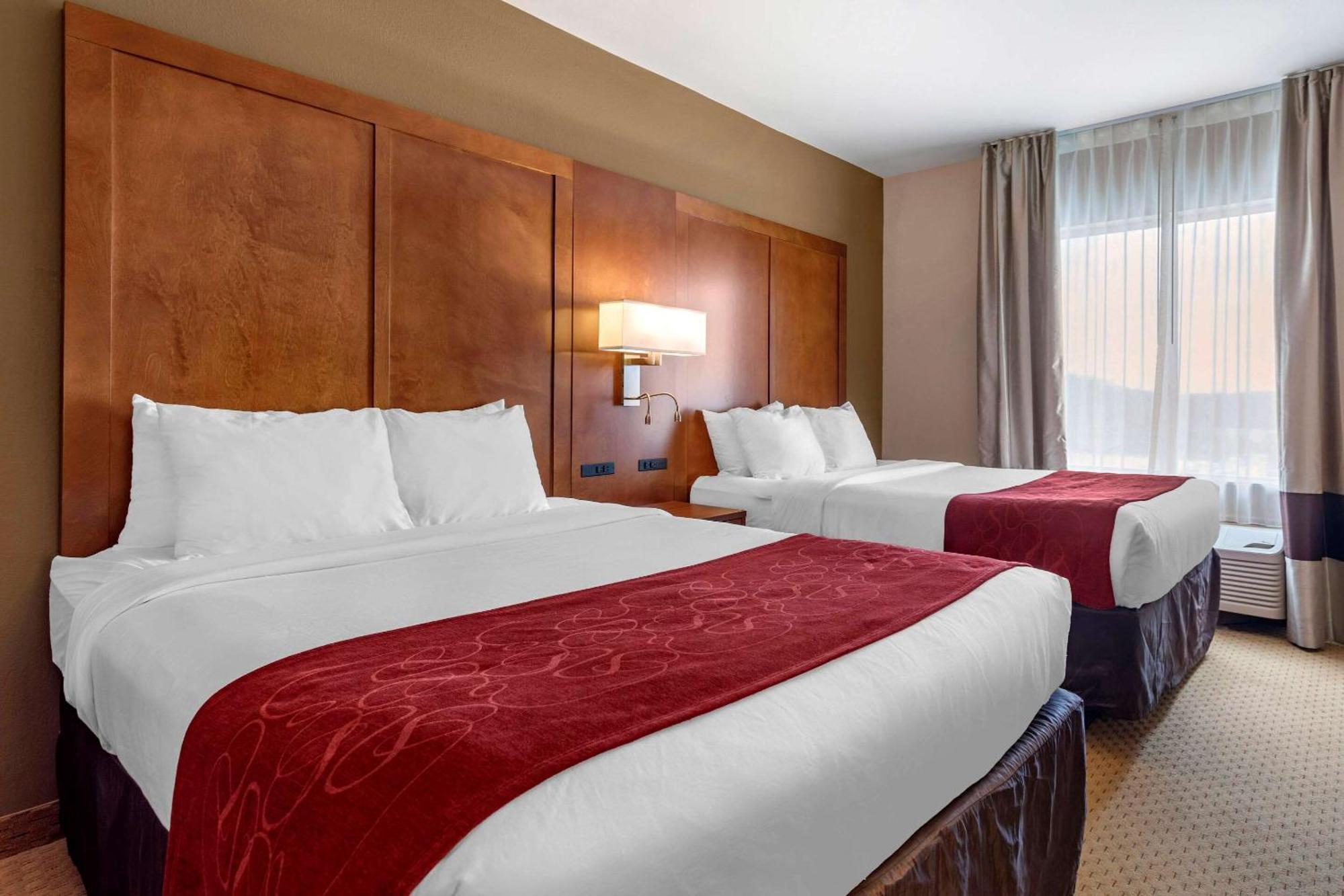 Queen Suite Two Queen Beds Accessible or Non-Smoking