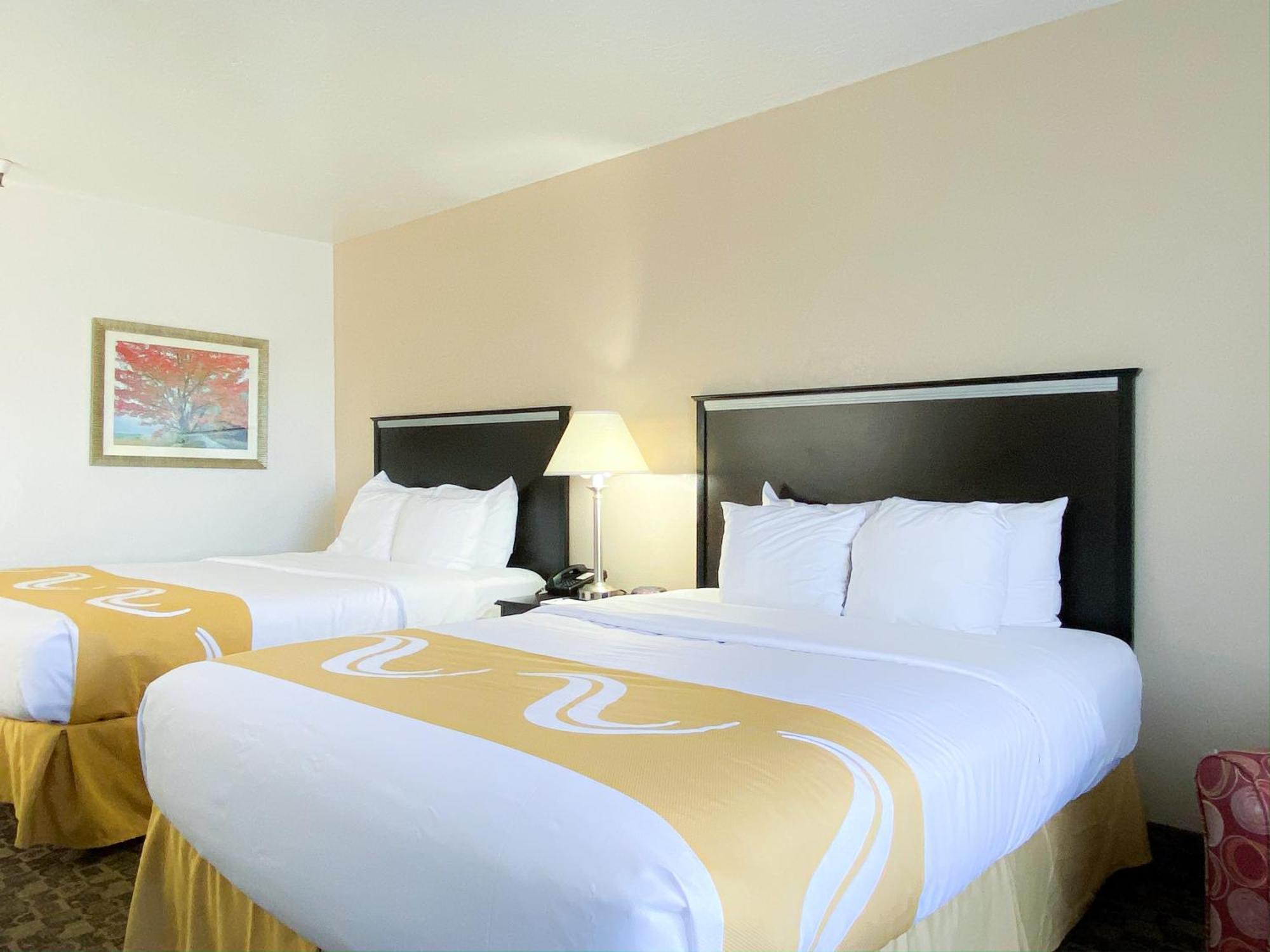 Queen Room Two Queen Beds