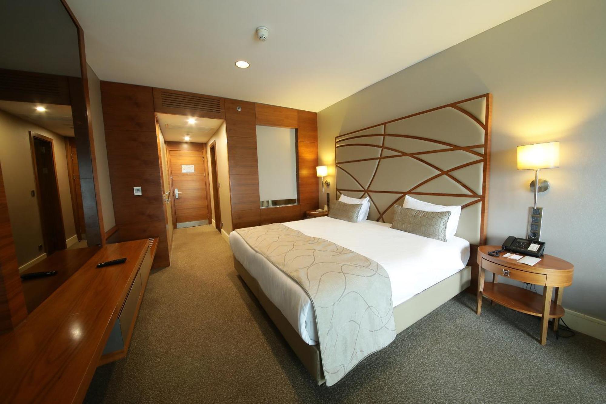 Deluxe Double Room with Sea View,1218713698:JPEG
