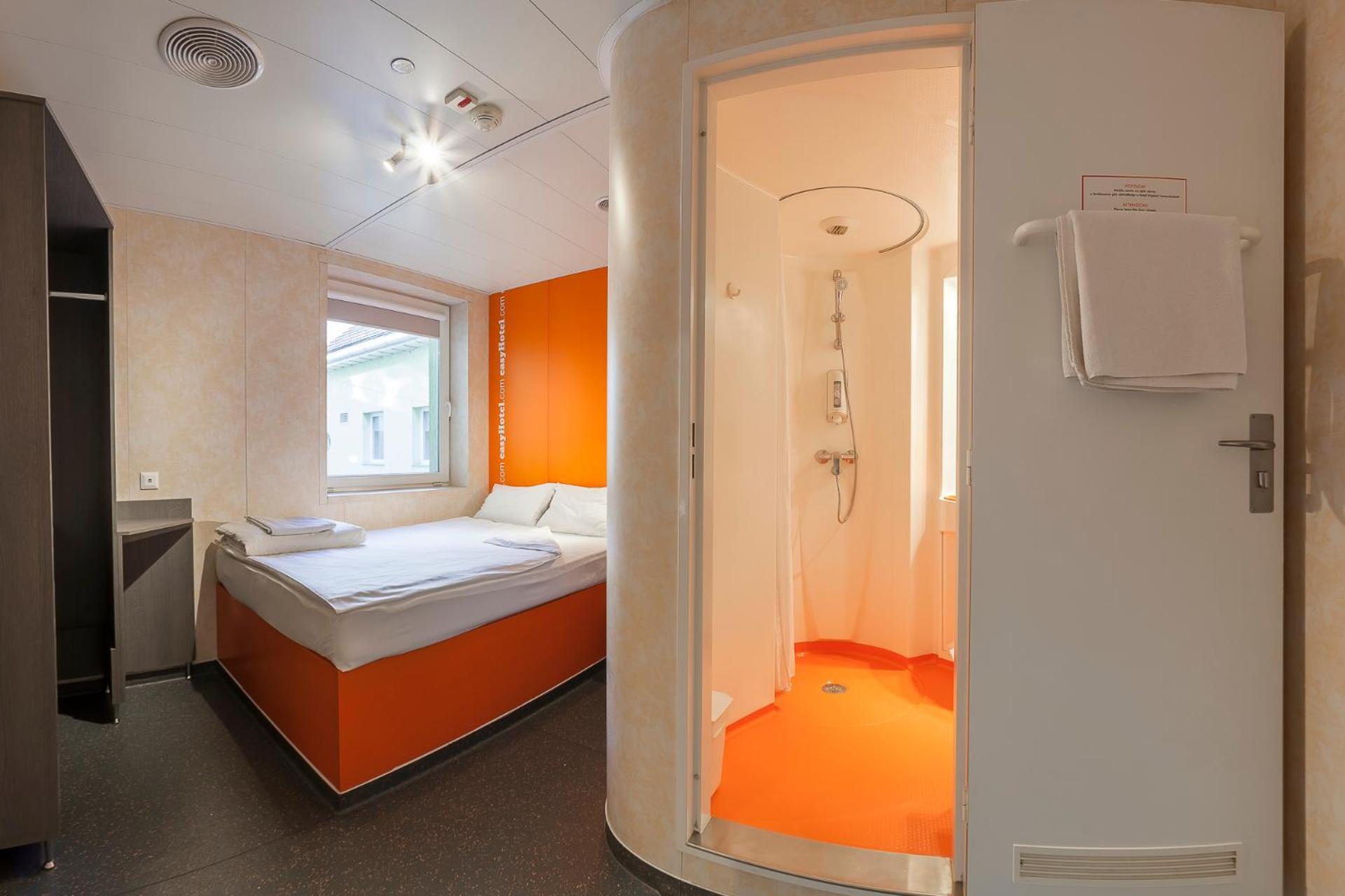 Quarto Duplo Standard