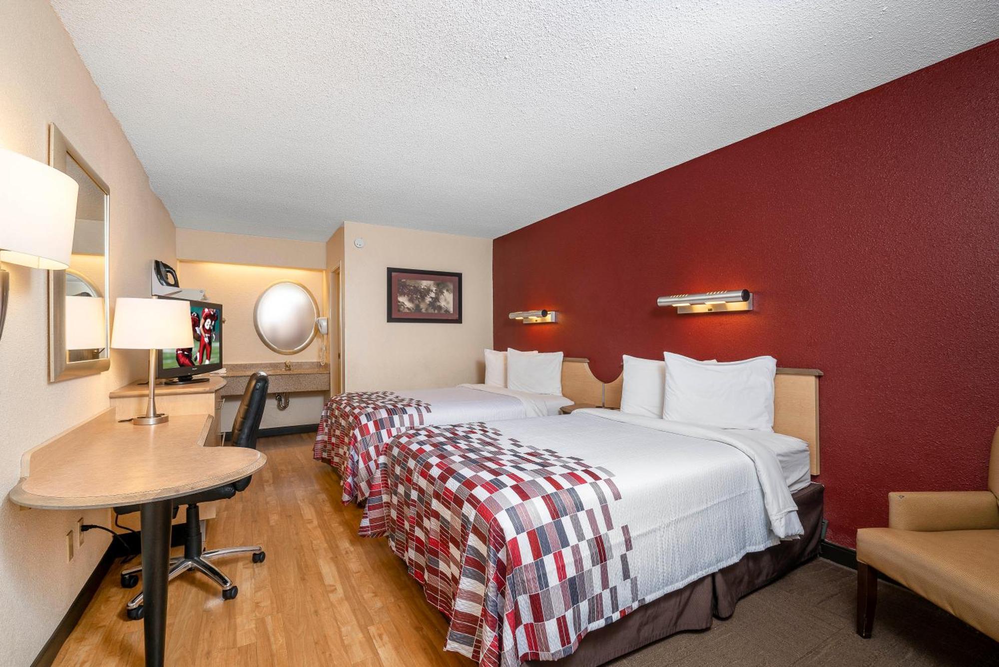 Deluxe Room Two Double Beds Non-Smoking