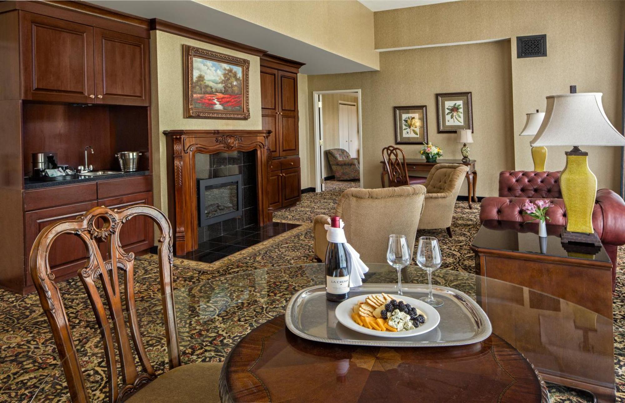 Presidential Suite Non-Smoking