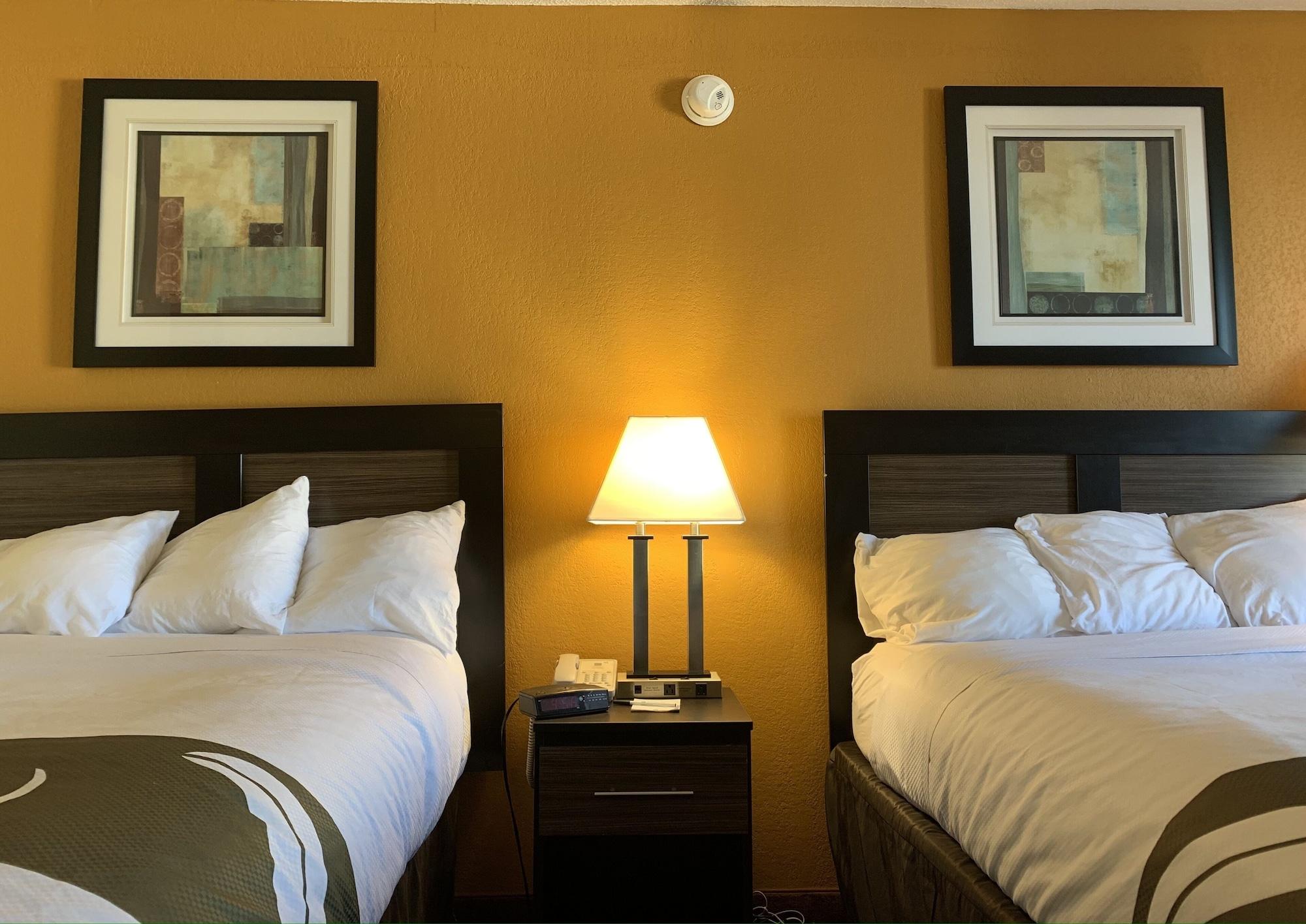 Double Room Two Double Beds Non-Smoking