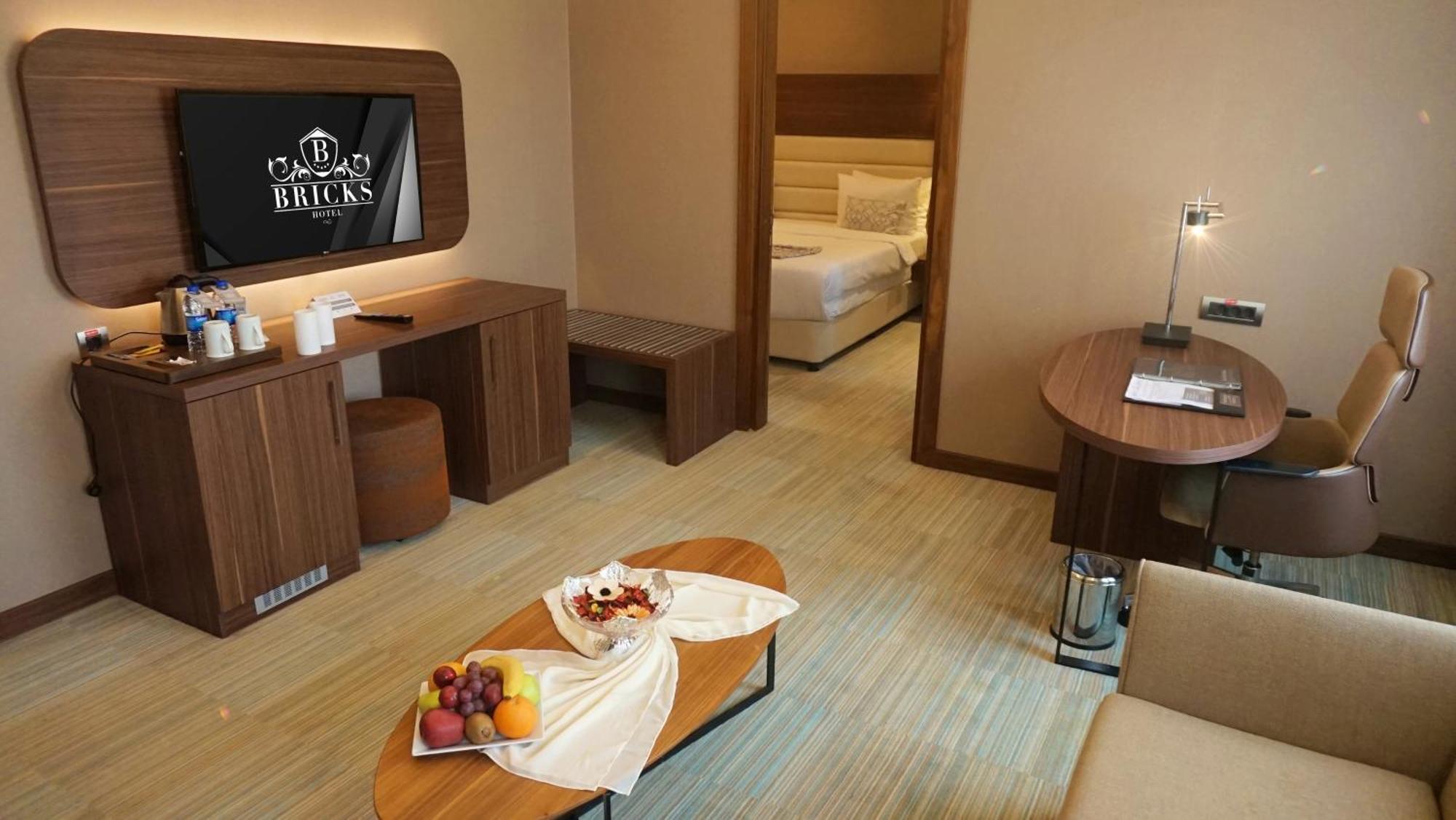 Room Airport Transfer