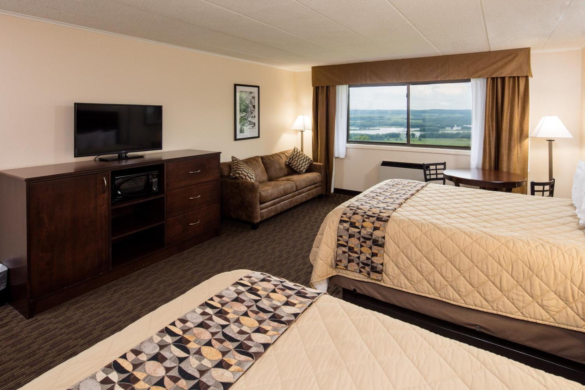 Premier Room Two Queen Beds Court Side 1