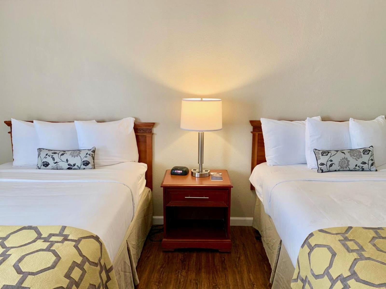 Double Room Two Double Beds Non-Smoking