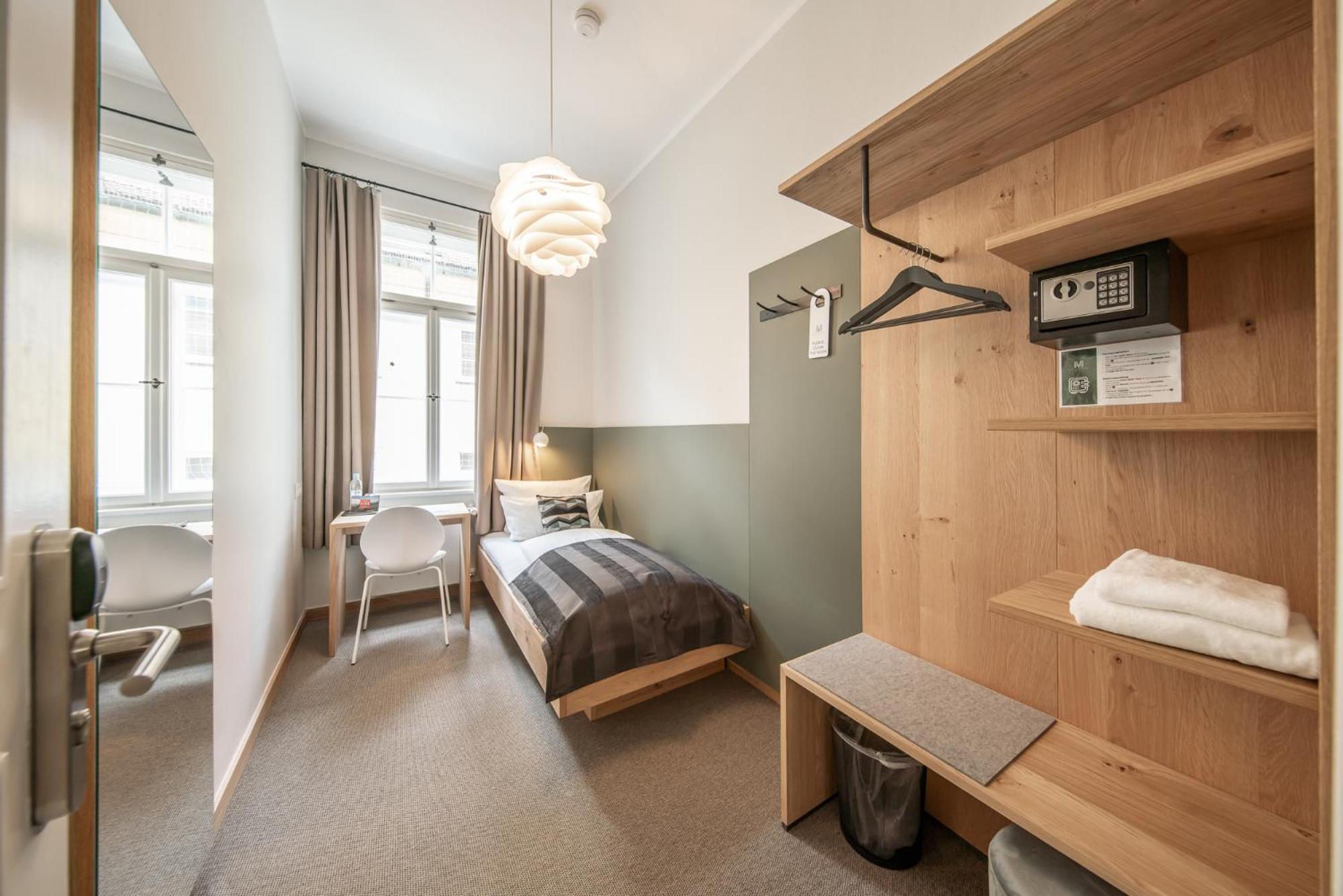 Single Room