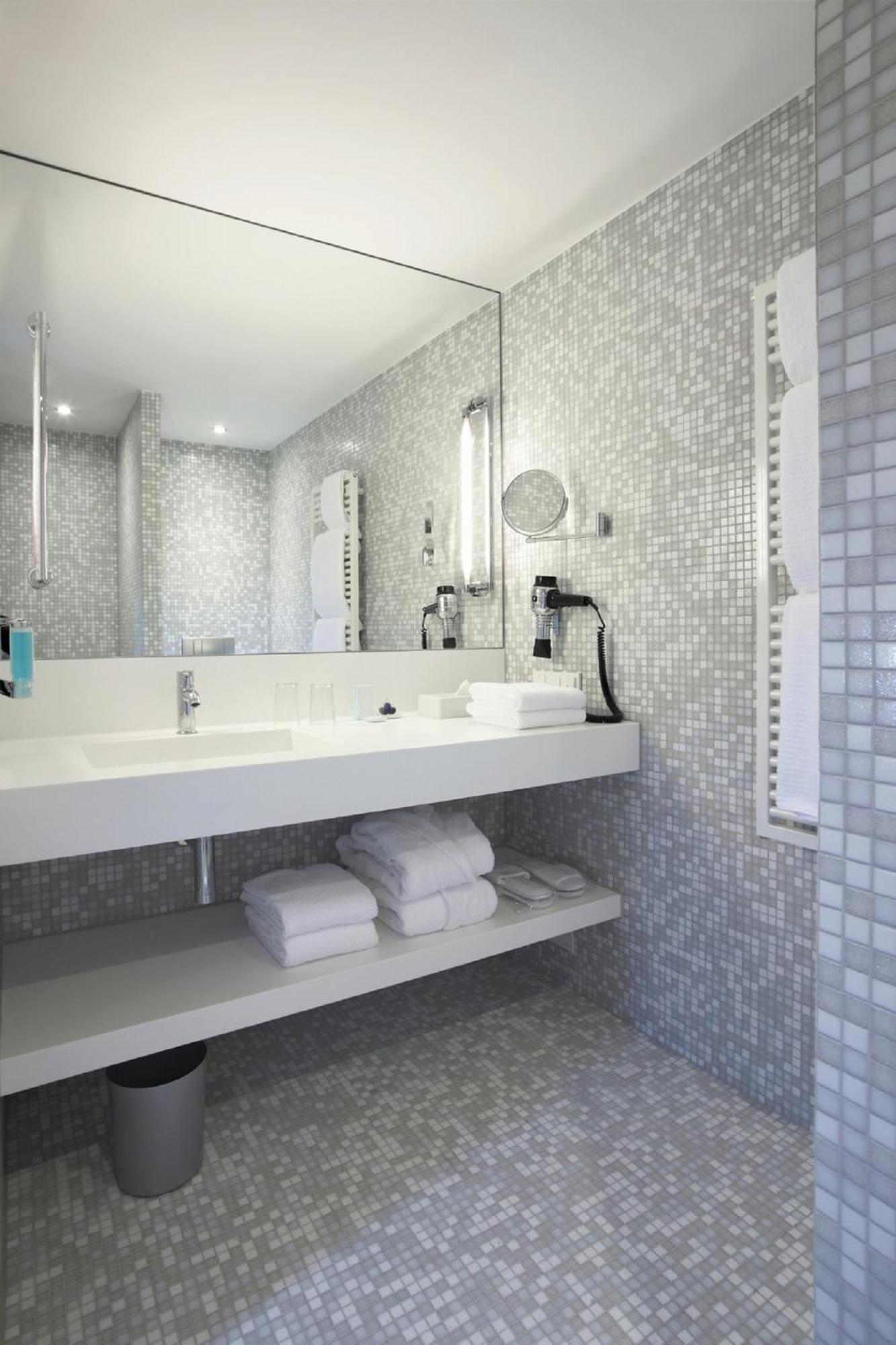 Riverside Double Room