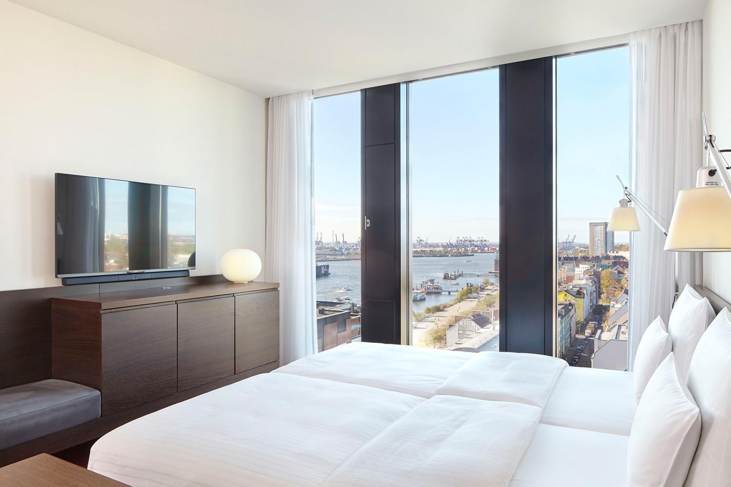 Upside Double Room
